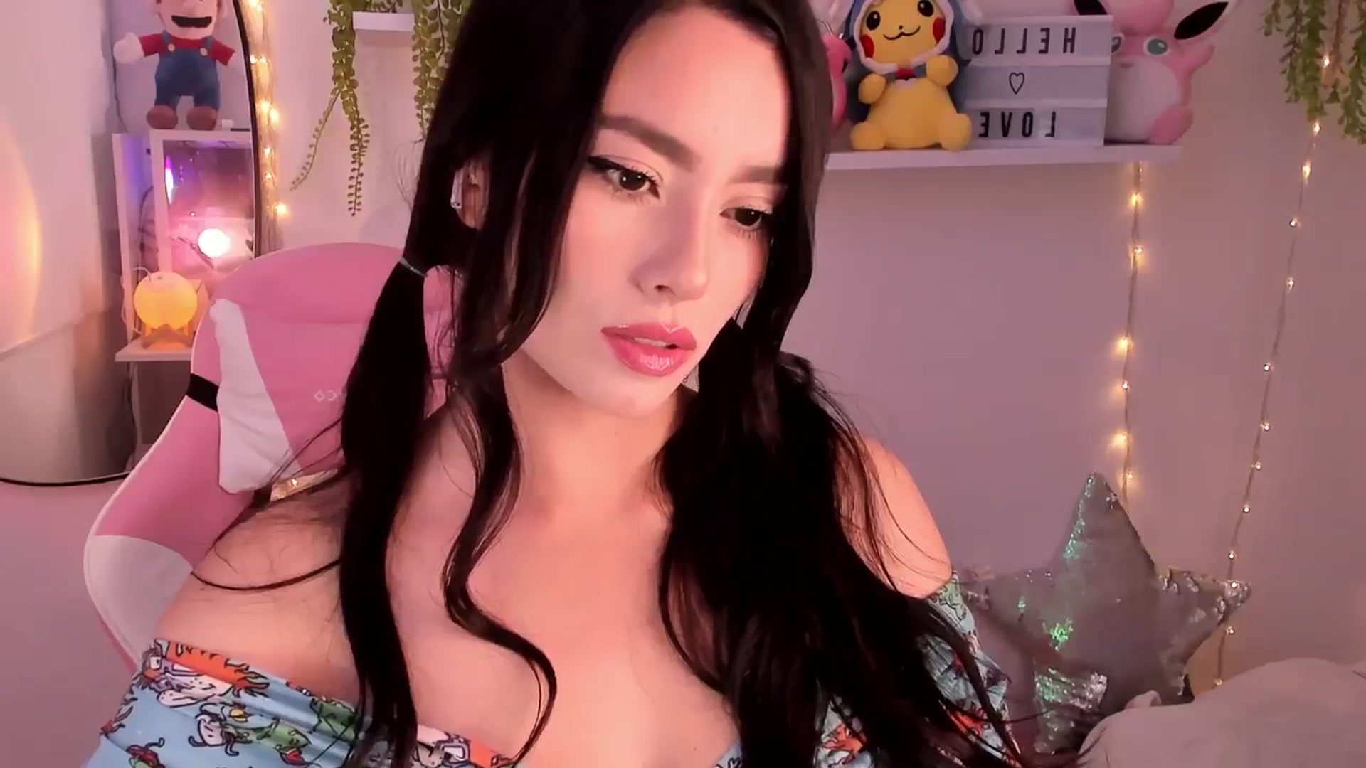 Gallery image thumbnail from BdayNaty's myfreecams stream on, 06/18/2024, 05:14 image 7 of 20
