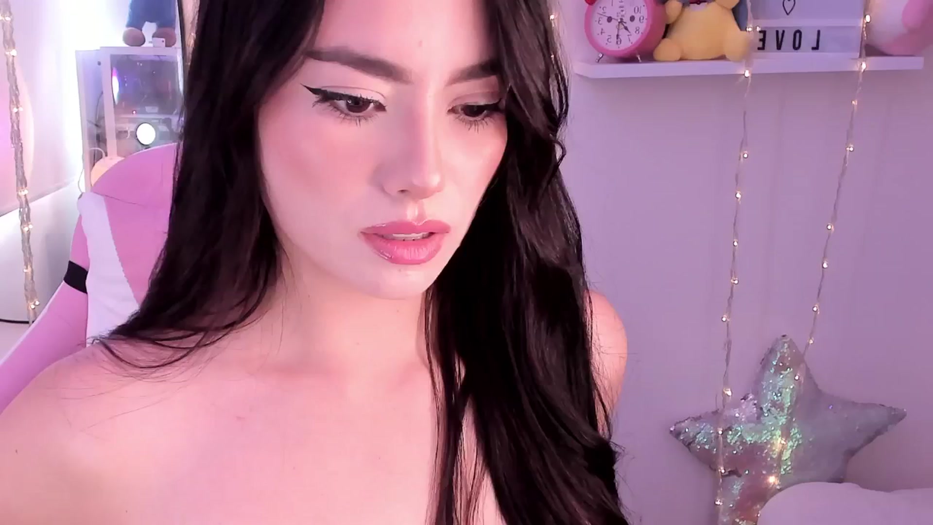 Gallery image thumbnail from BdayNaty's myfreecams stream on, 07/05/2024, 16:52 image 19 of 20