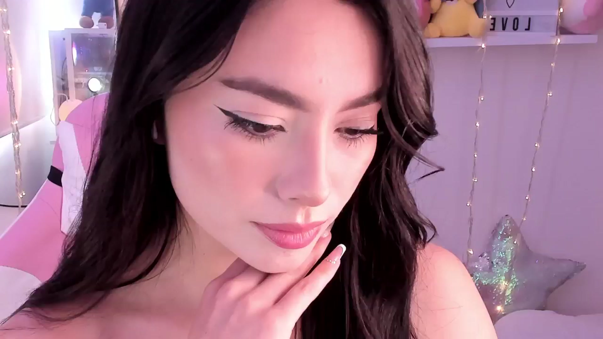 Gallery image thumbnail from BdayNaty's myfreecams stream on, 07/05/2024, 16:52 image 18 of 20