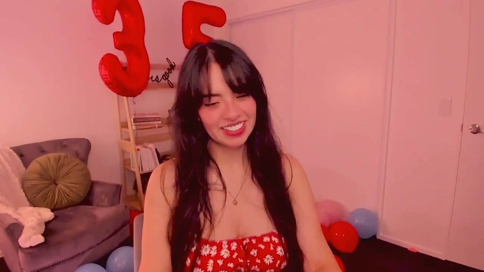 Gallery image thumbnail from BdayNina's myfreecams stream on, 09/01/2025, 24:02 image 7 of 20