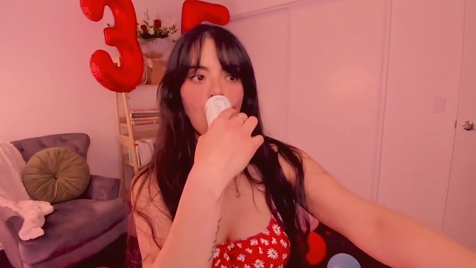 Gallery image thumbnail from BdayNina's myfreecams stream on, 09/01/2025, 24:02 image 14 of 20