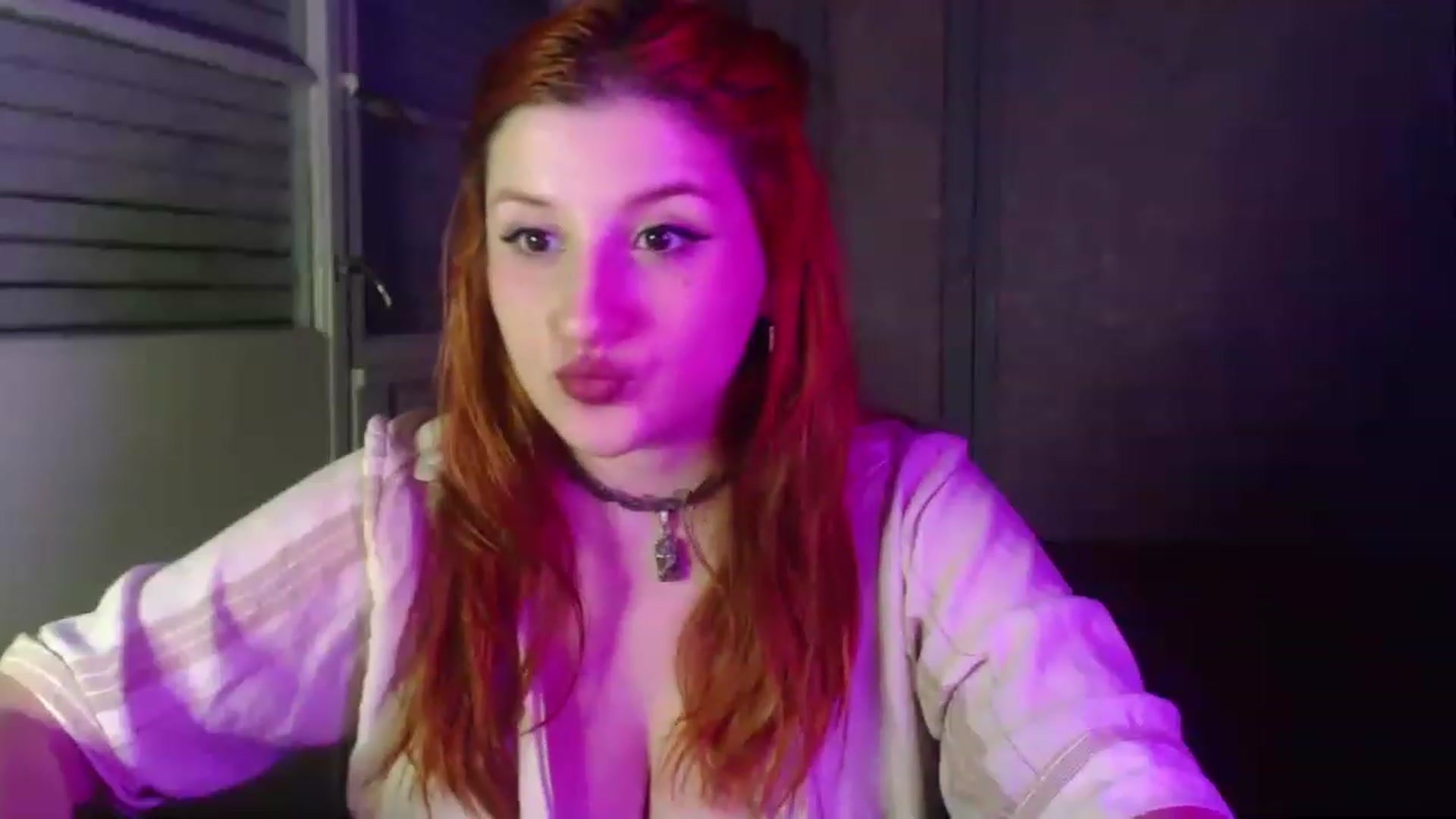 Gallery image thumbnail from BdayPanda's myfreecams stream on, 04/05/2023, 05:09 image 4 of 20