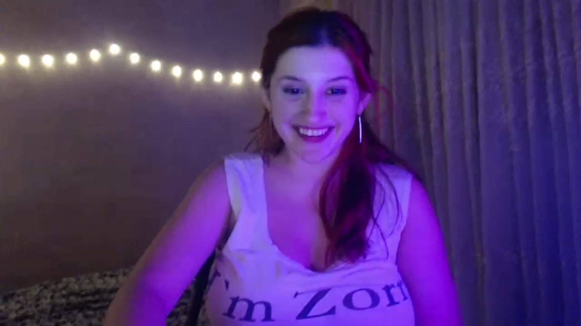Gallery image thumbnail from BdayPanda's myfreecams stream on, 04/10/2023, 05:07 image 15 of 20