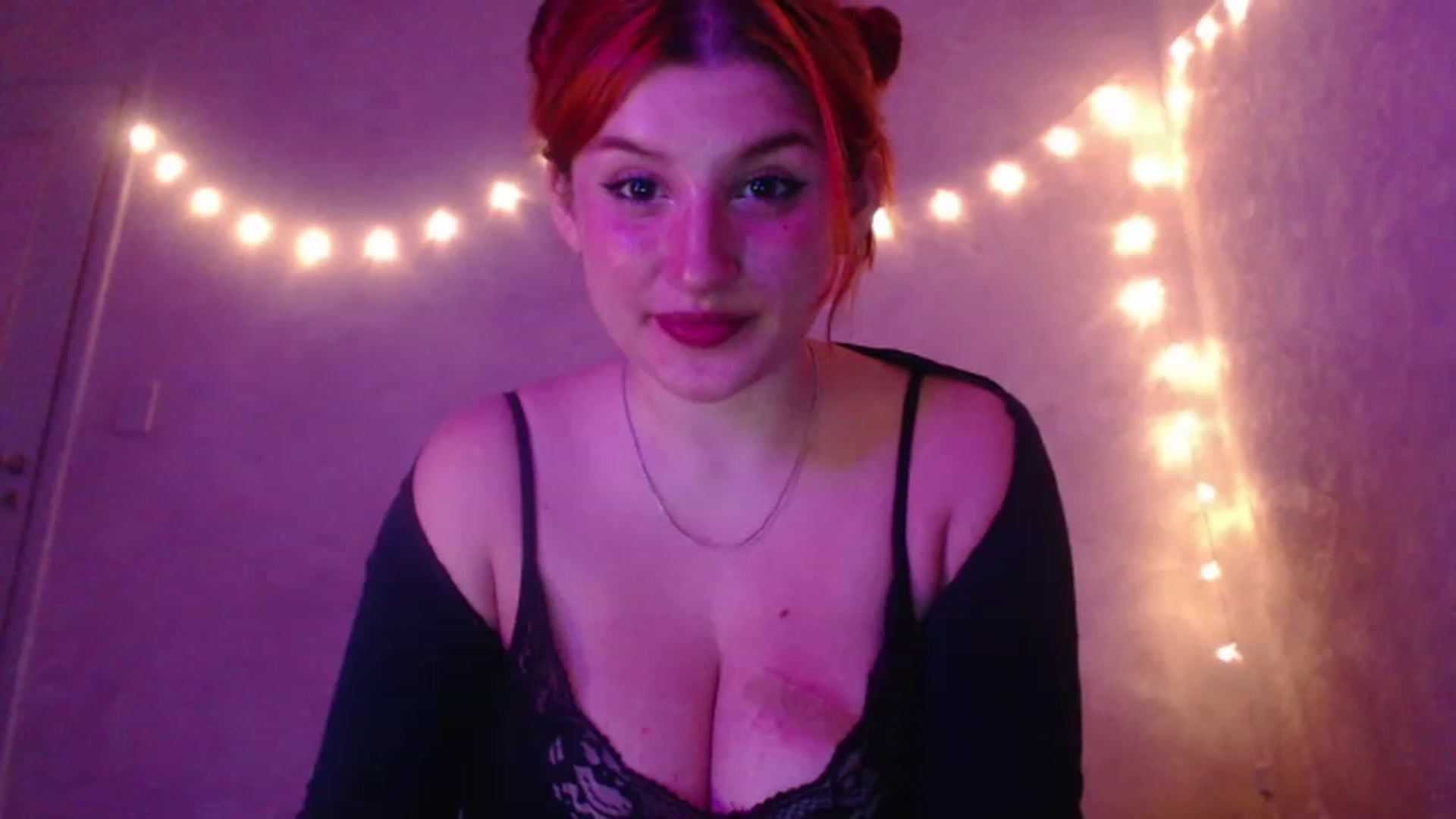 Gallery image thumbnail from BdayPanda's myfreecams stream on, 04/20/2023, 07:09 image 1 of 20