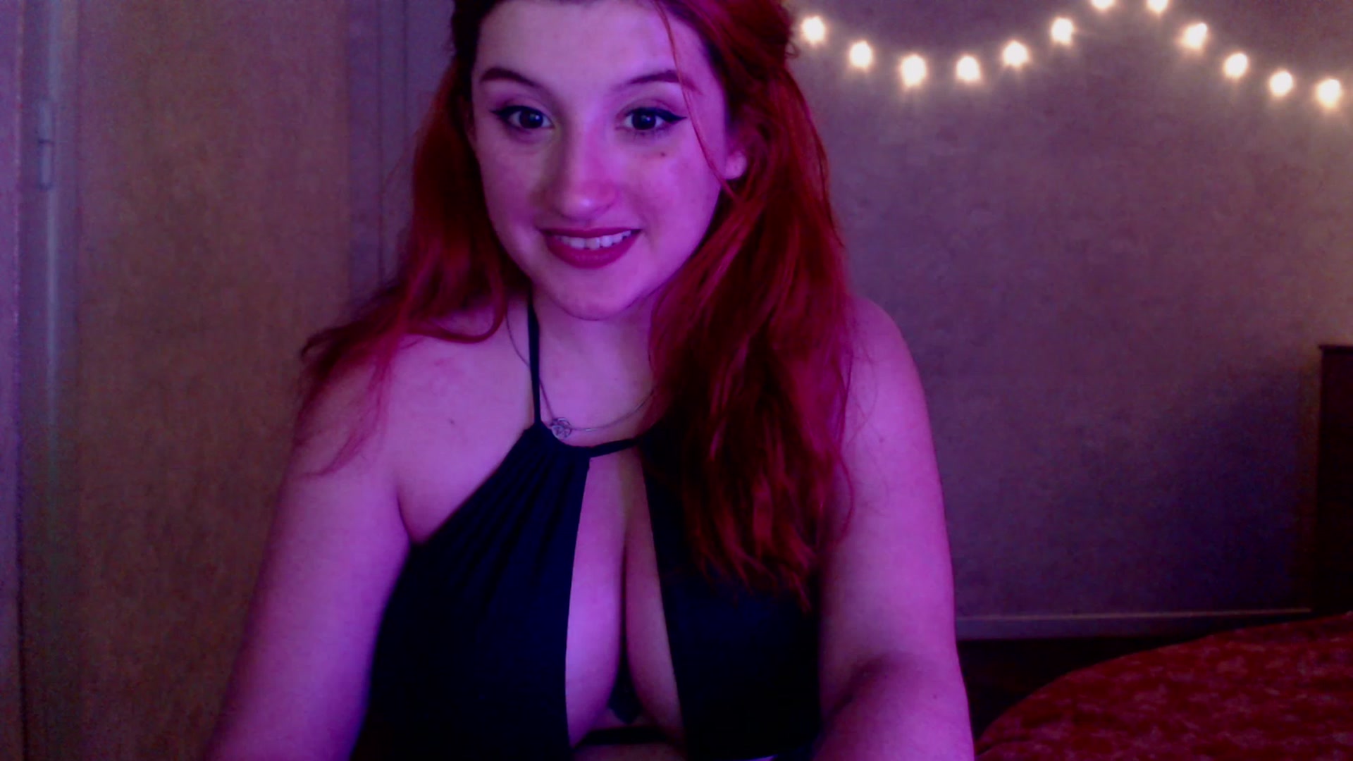 Gallery image thumbnail from BdayPanda's myfreecams stream on, 06/09/2023, 04:08 image 13 of 20