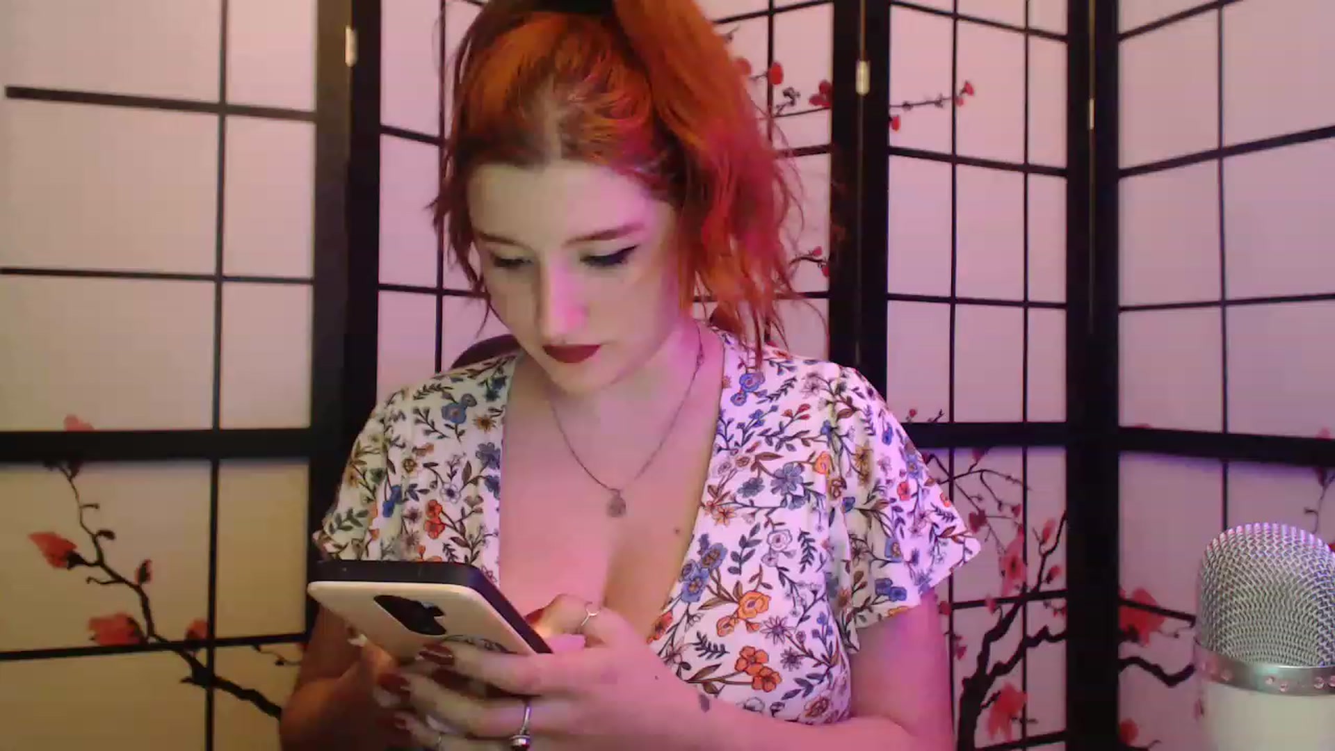 Gallery image thumbnail from BdayPanda's myfreecams stream on, 06/12/2023, 04:14 image 7 of 20