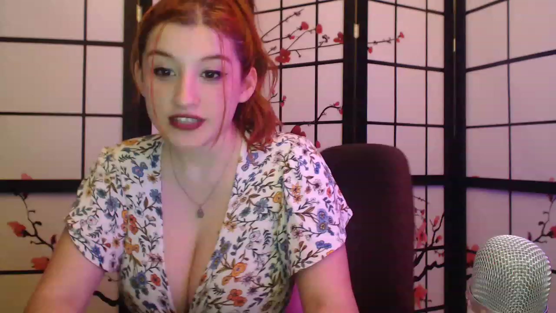Gallery image thumbnail from BdayPanda's myfreecams stream on, 06/12/2023, 04:14 image 18 of 20