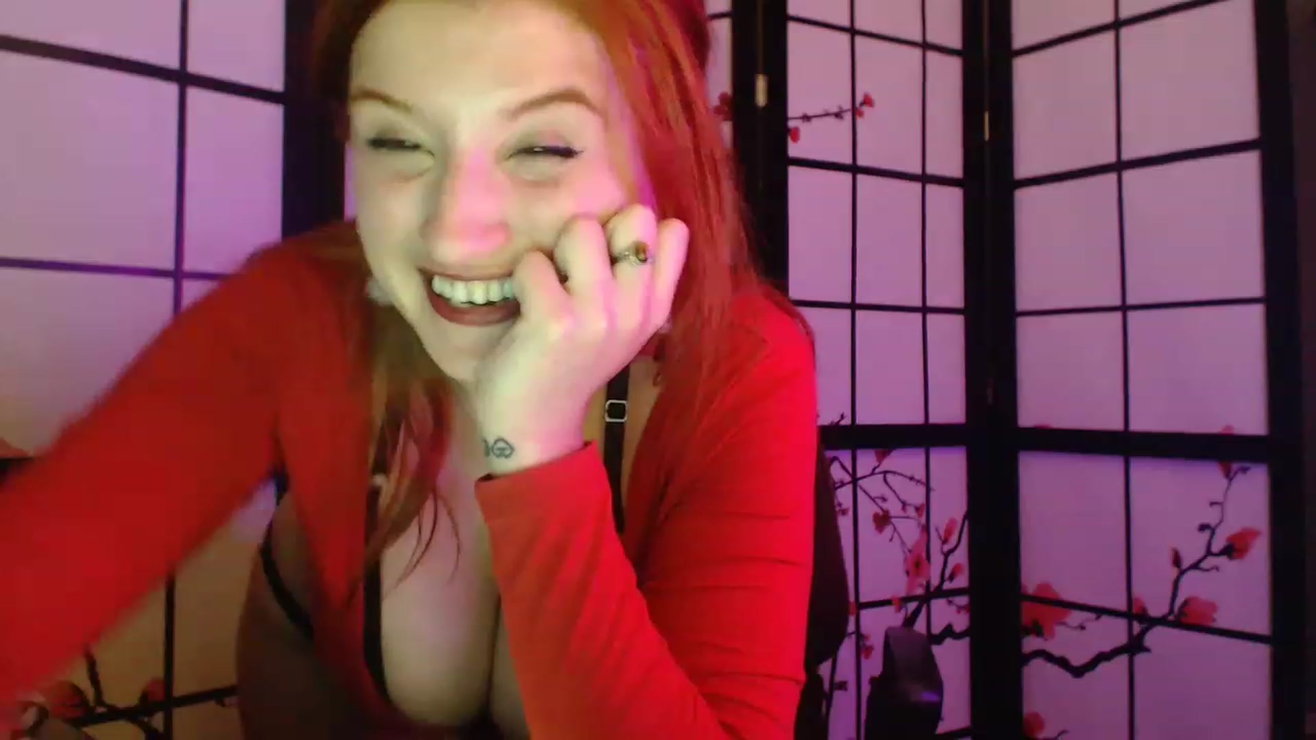 Gallery image thumbnail from BdayPanda's myfreecams stream on, 06/19/2023, 03:46 image 5 of 20