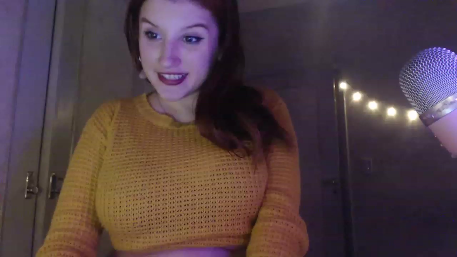 Gallery image thumbnail from BdayPanda's myfreecams stream on, 06/21/2023, 06:18 image 10 of 20