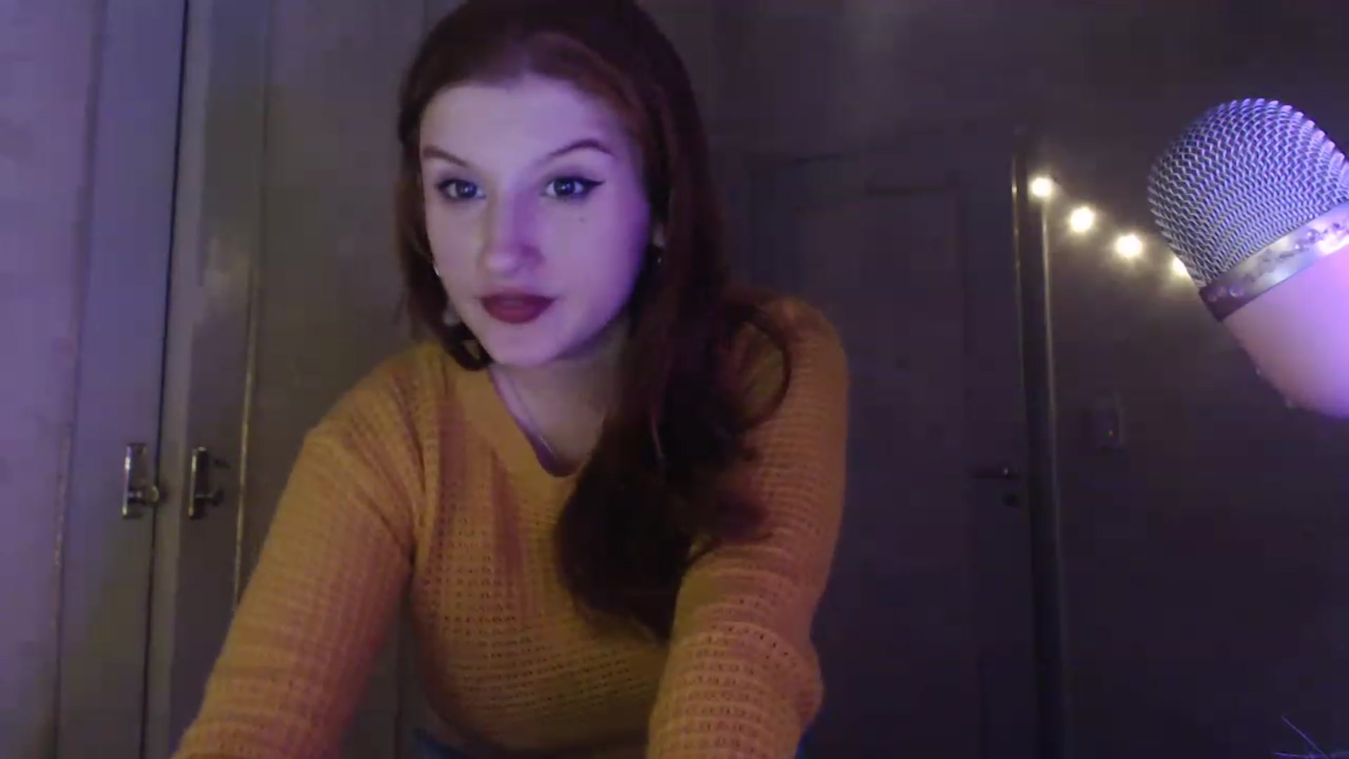 Gallery image thumbnail from BdayPanda's myfreecams stream on, 06/21/2023, 06:18 image 15 of 20