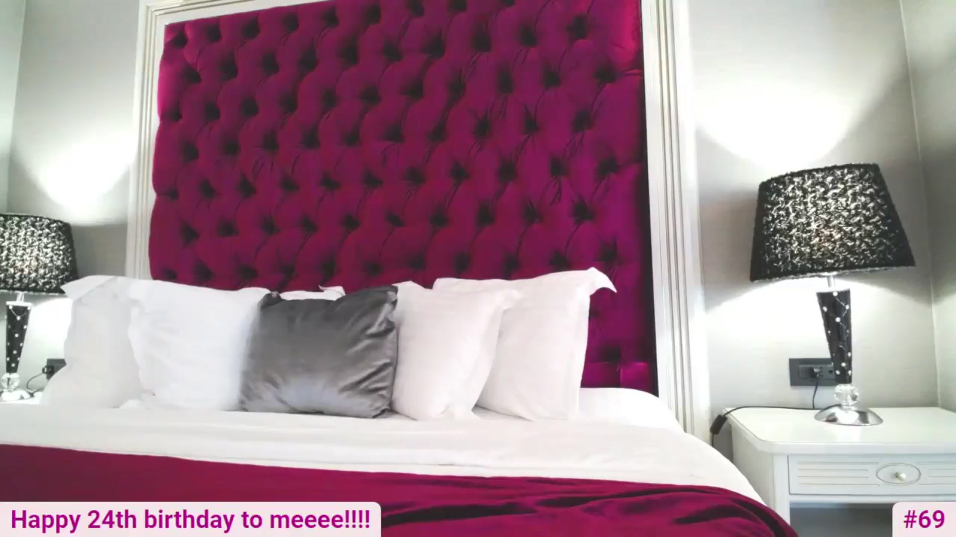 Gallery image thumbnail from BdayRadi's myfreecams stream on, 10/01/2024, 13:45 image 12 of 20