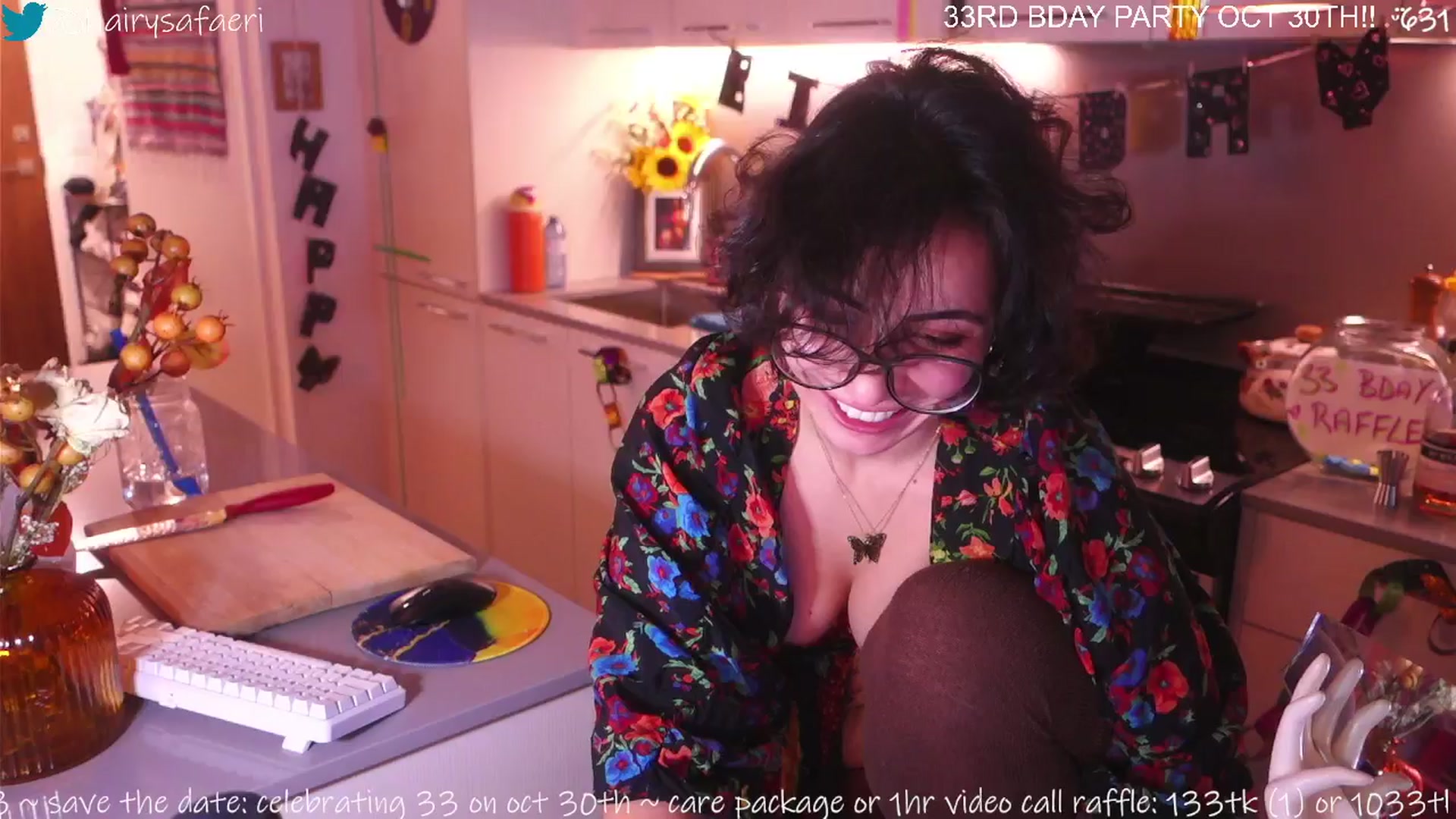 Gallery image thumbnail from BdaySafaeri's myfreecams stream on, 10/28/2025, 19:01 image 9 of 20