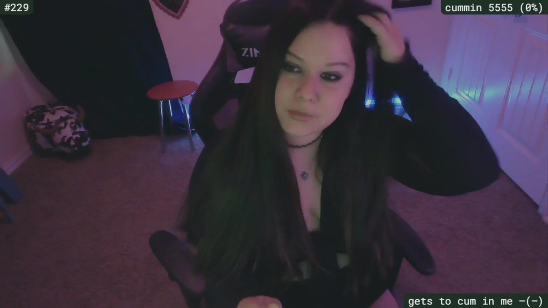 Gallery image thumbnail from BdaySarah's myfreecams stream on, 07/03/2024, 21:19 image 12 of 20
