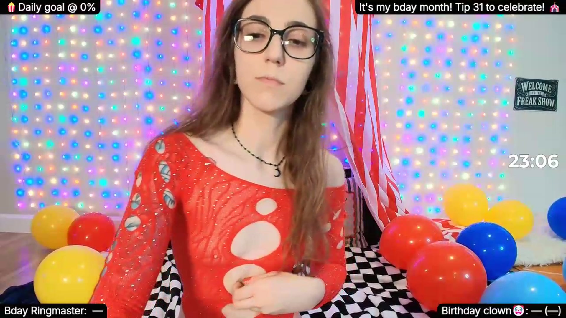 Gallery image thumbnail from BdayShark's myfreecams stream on, 09/03/2026, 04:03 image 7 of 20