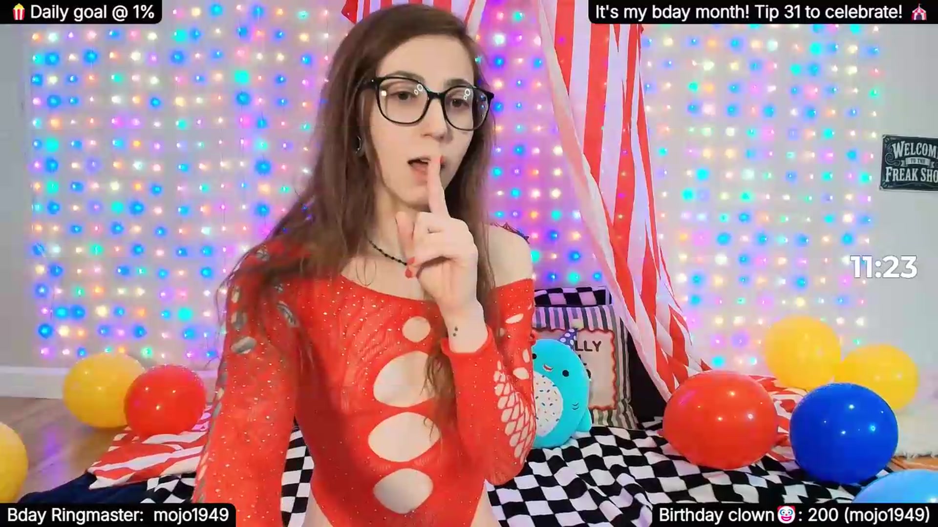 Gallery image thumbnail from BdayShark's myfreecams stream on, 09/03/2026, 04:03 image 10 of 20
