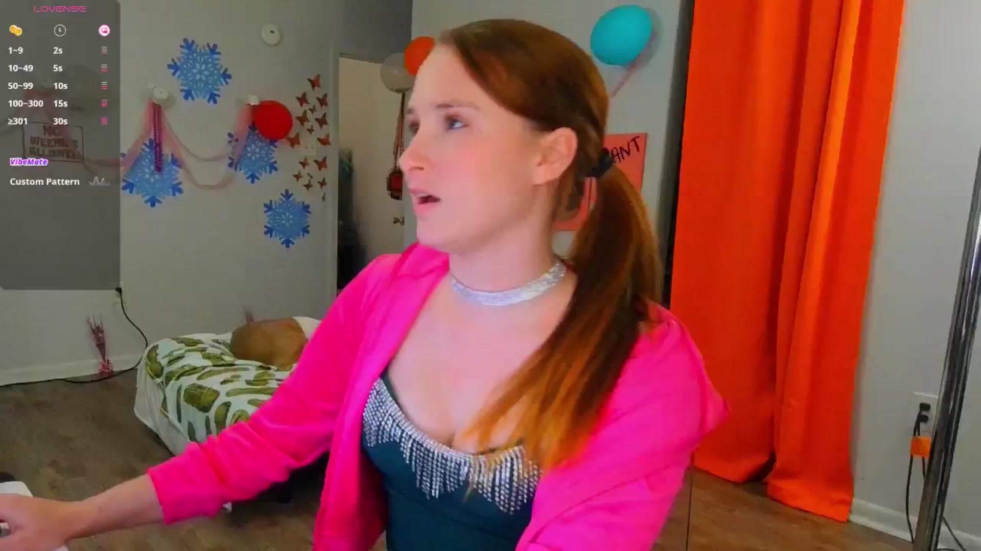 Gallery image thumbnail from BdaySouthern's myfreecams stream on, 03/13/2025, 24:27 image 15 of 20