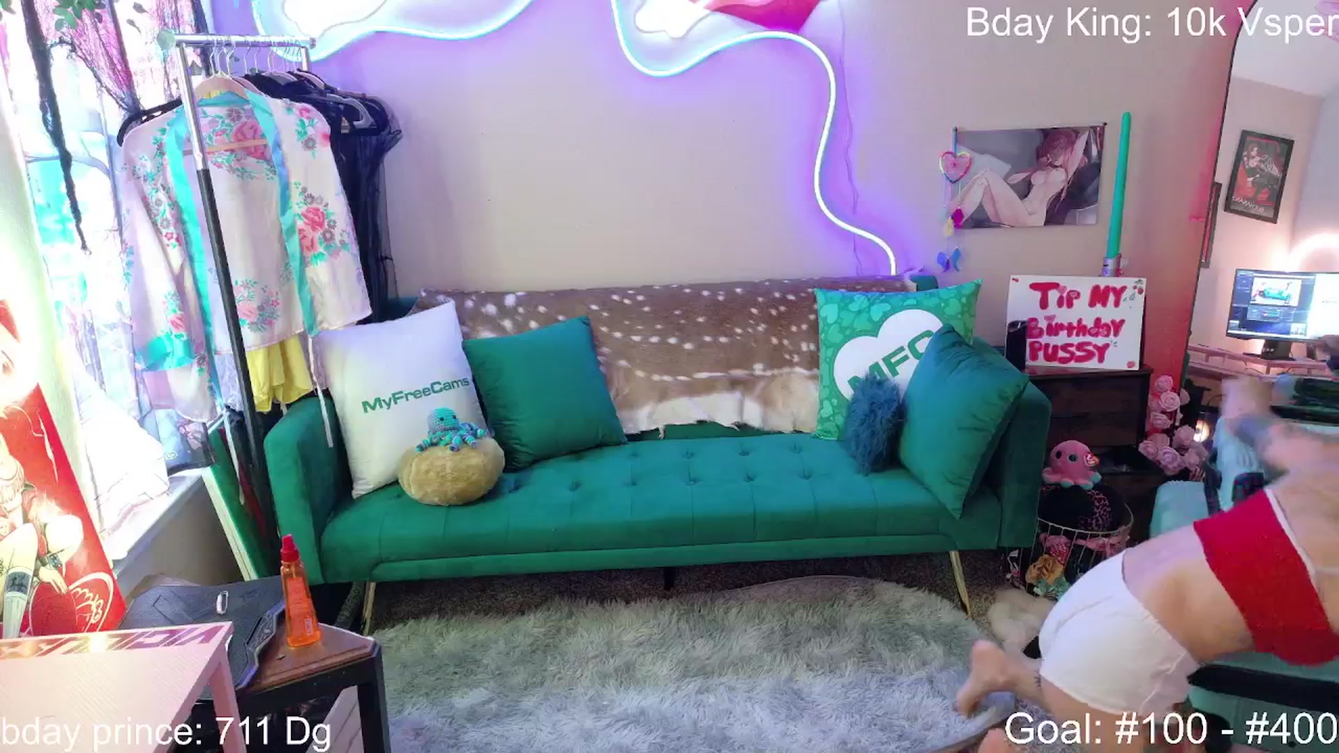 Gallery image thumbnail from BdaySquid's myfreecams stream on, 07/06/2025, 20:43 image 19 of 20
