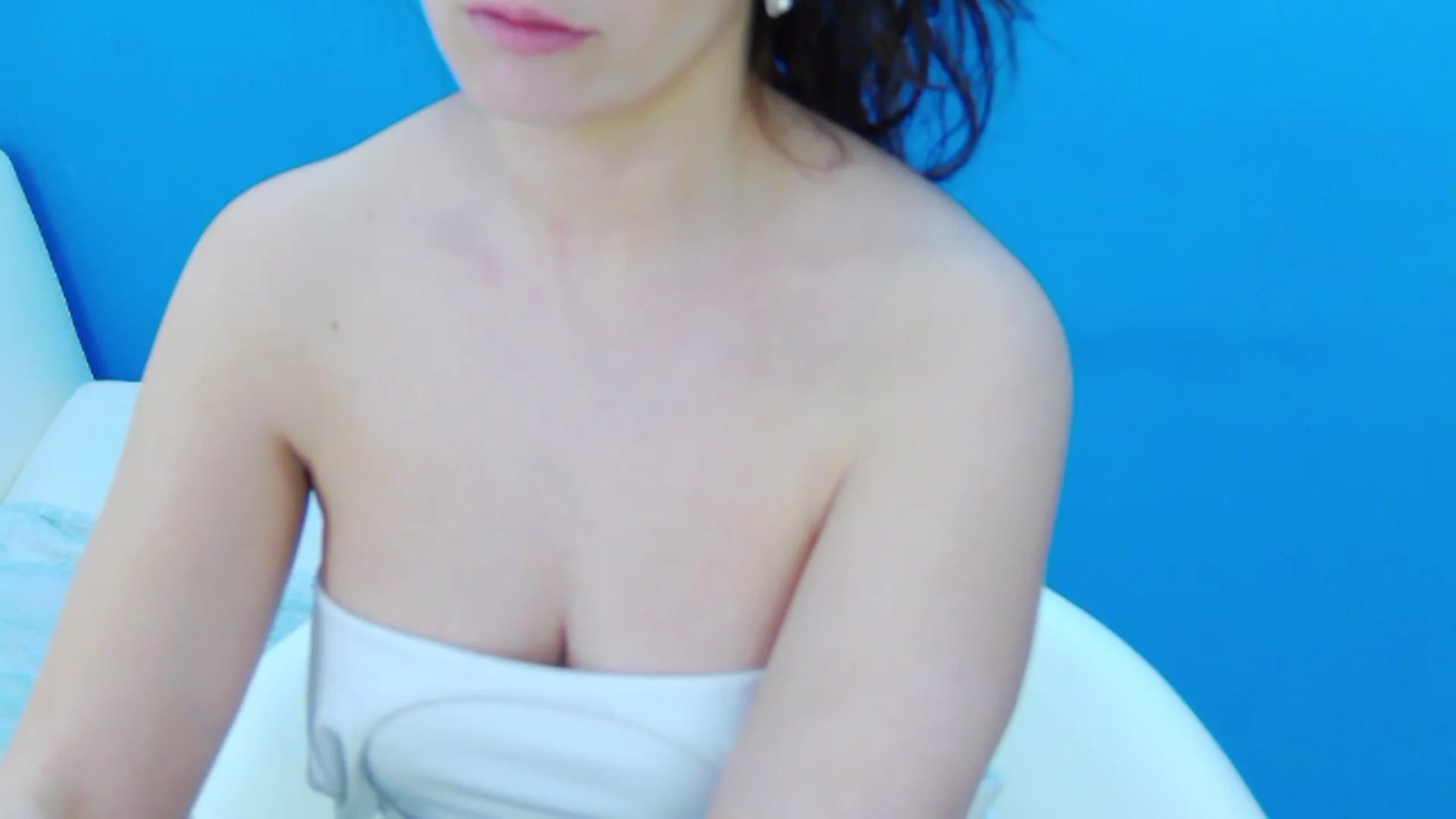 Gallery image thumbnail from BdaySquirrel's myfreecams stream on, 04/28/2023, 24:28 image 5 of 20