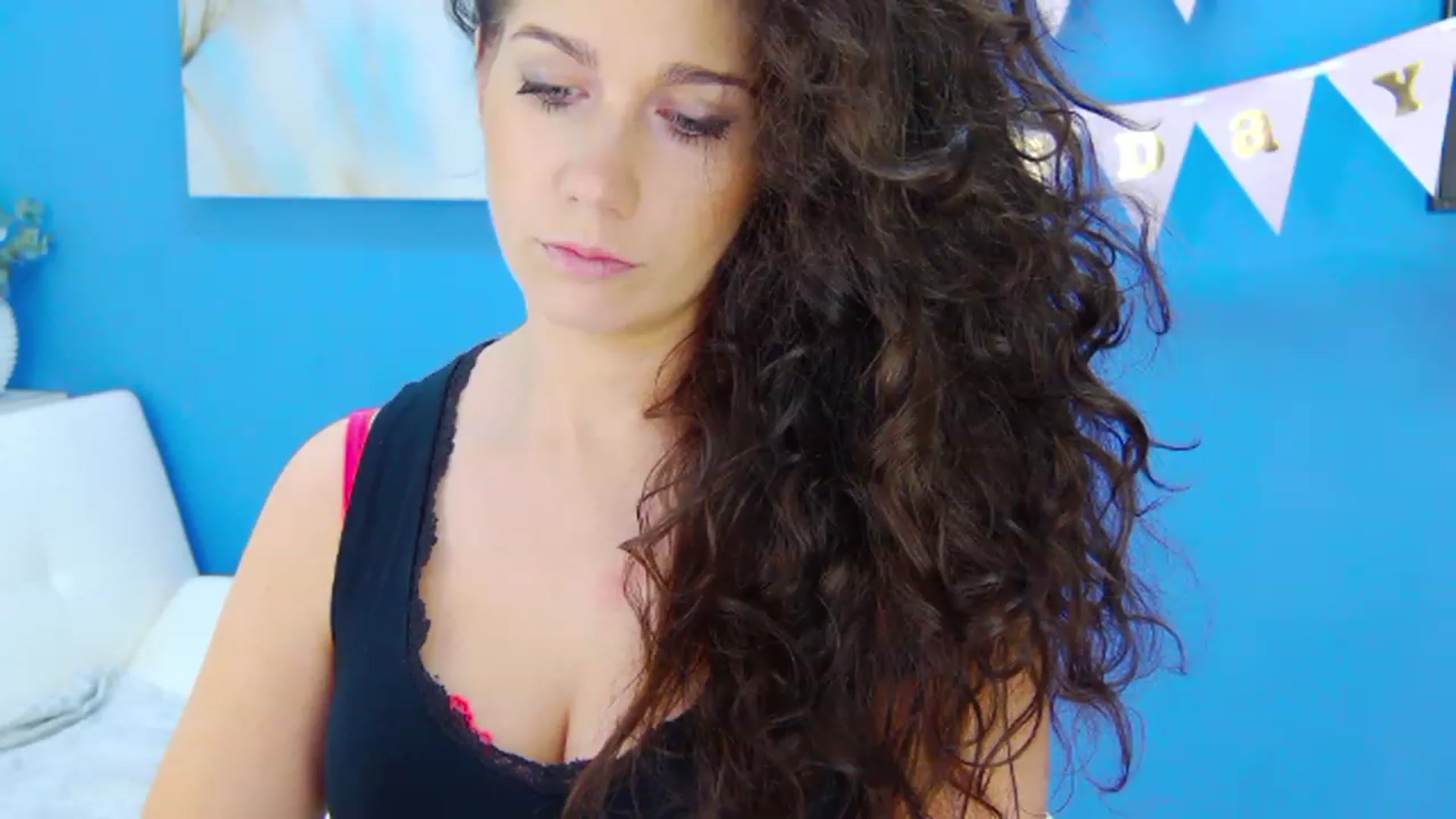 Gallery image thumbnail from BdaySquirrel's myfreecams stream on, 04/28/2023, 22:17 image 13 of 20