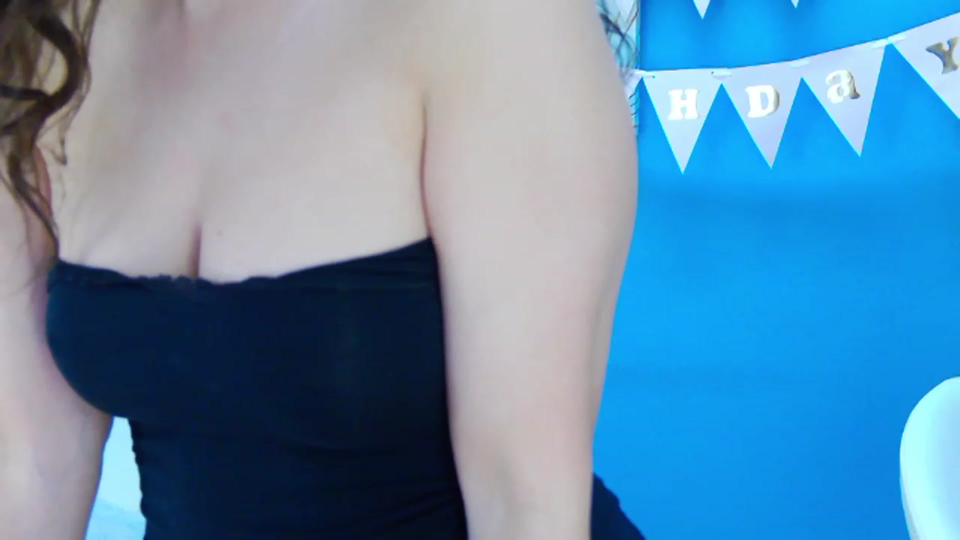 Gallery image thumbnail from BdaySquirrel's myfreecams stream on, 04/29/2023, 24:00 image 18 of 20