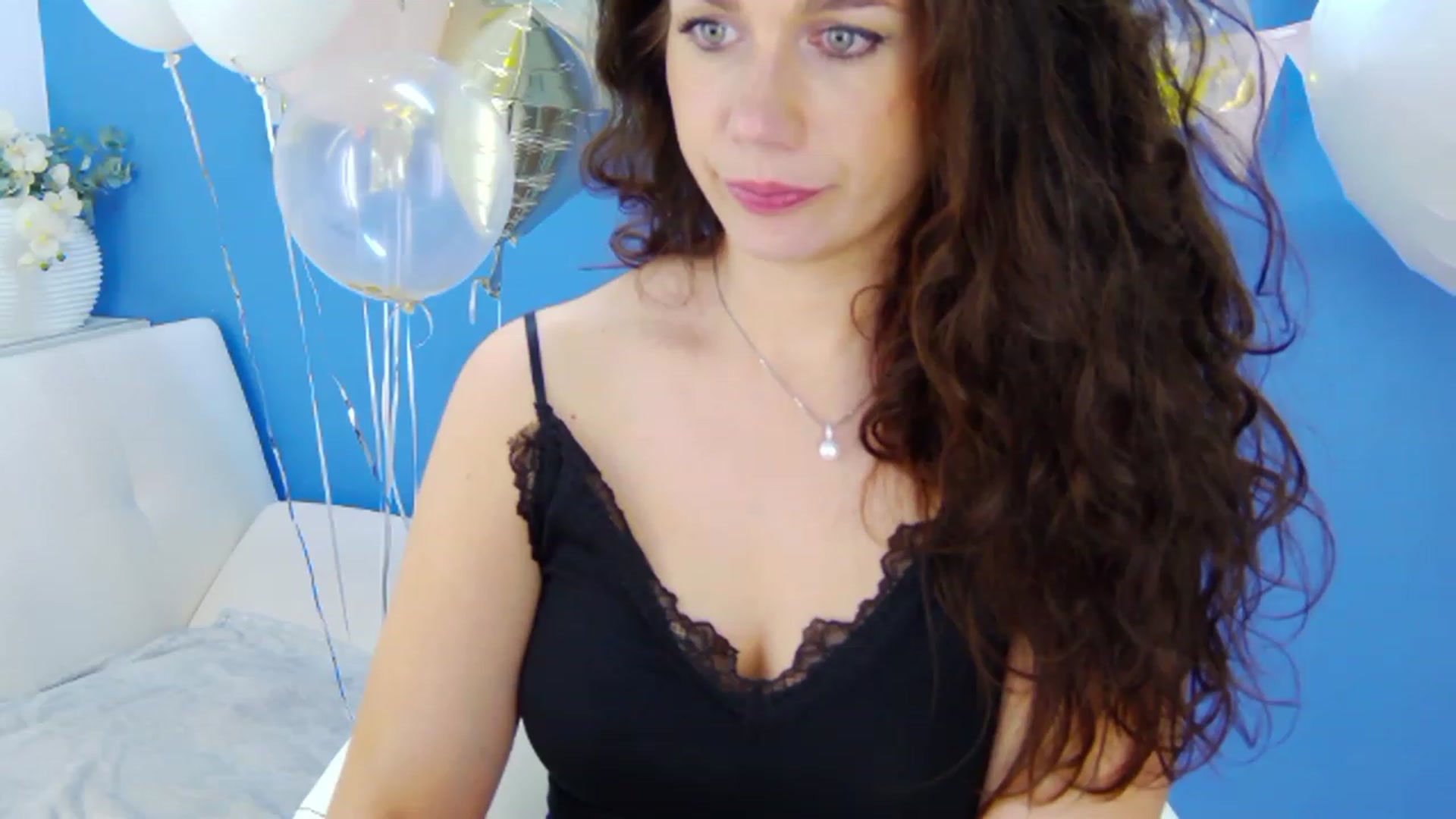 Gallery image thumbnail from BdaySquirrel's myfreecams stream on, 04/30/2023, 01:11 image 17 of 20