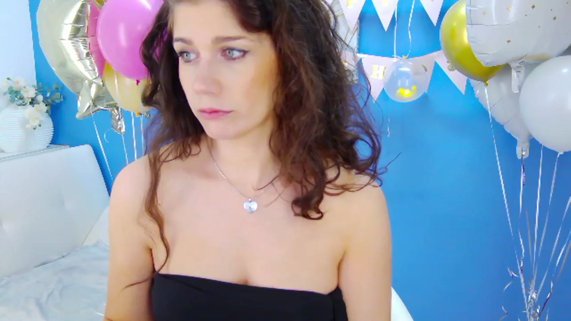Gallery image thumbnail from BdaySquirrel's myfreecams stream on, 04/30/2023, 23:04 image 13 of 20