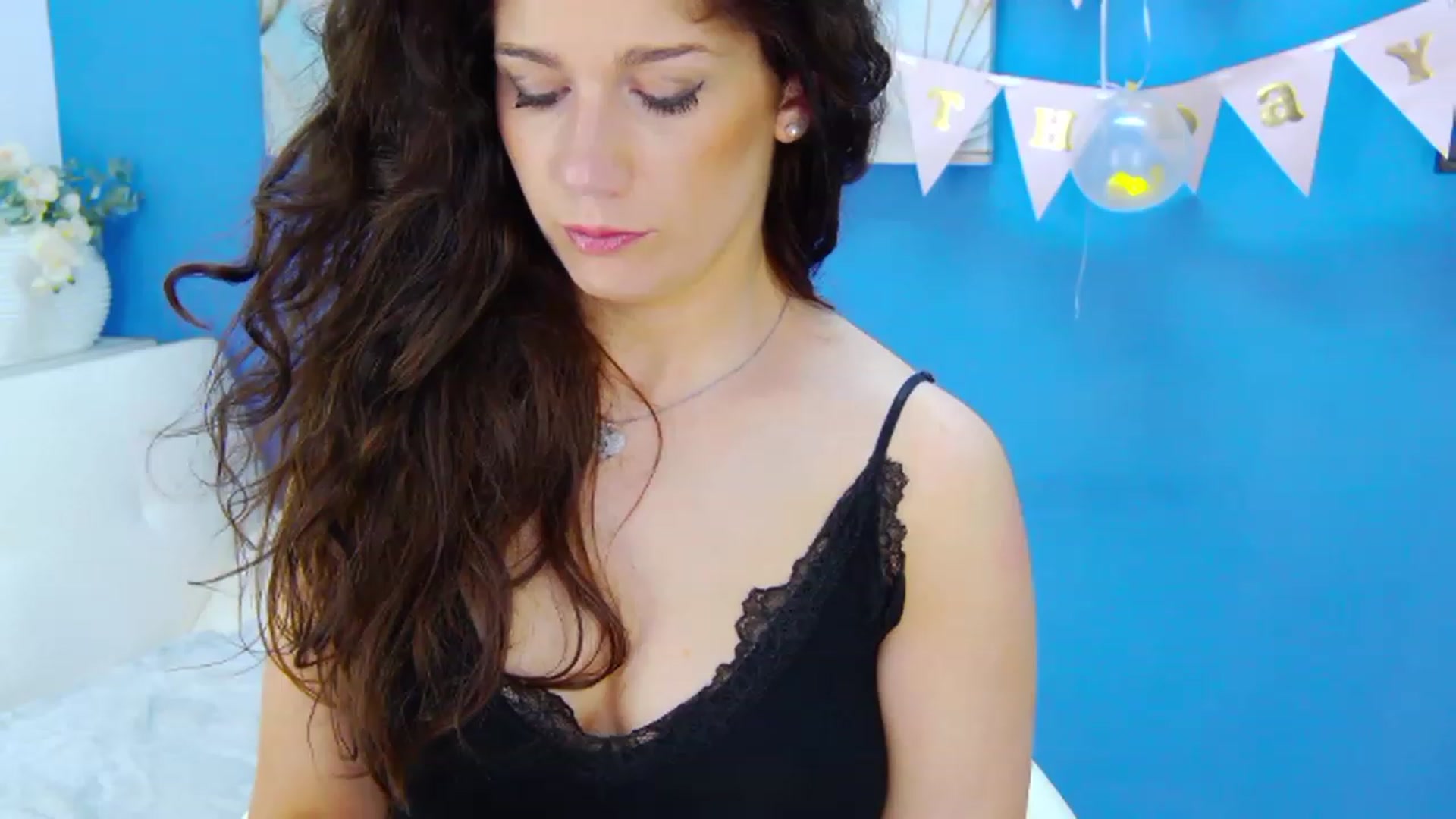 Gallery image thumbnail from BdaySquirrel's myfreecams stream on, 05/01/2023, 22:26 image 11 of 20