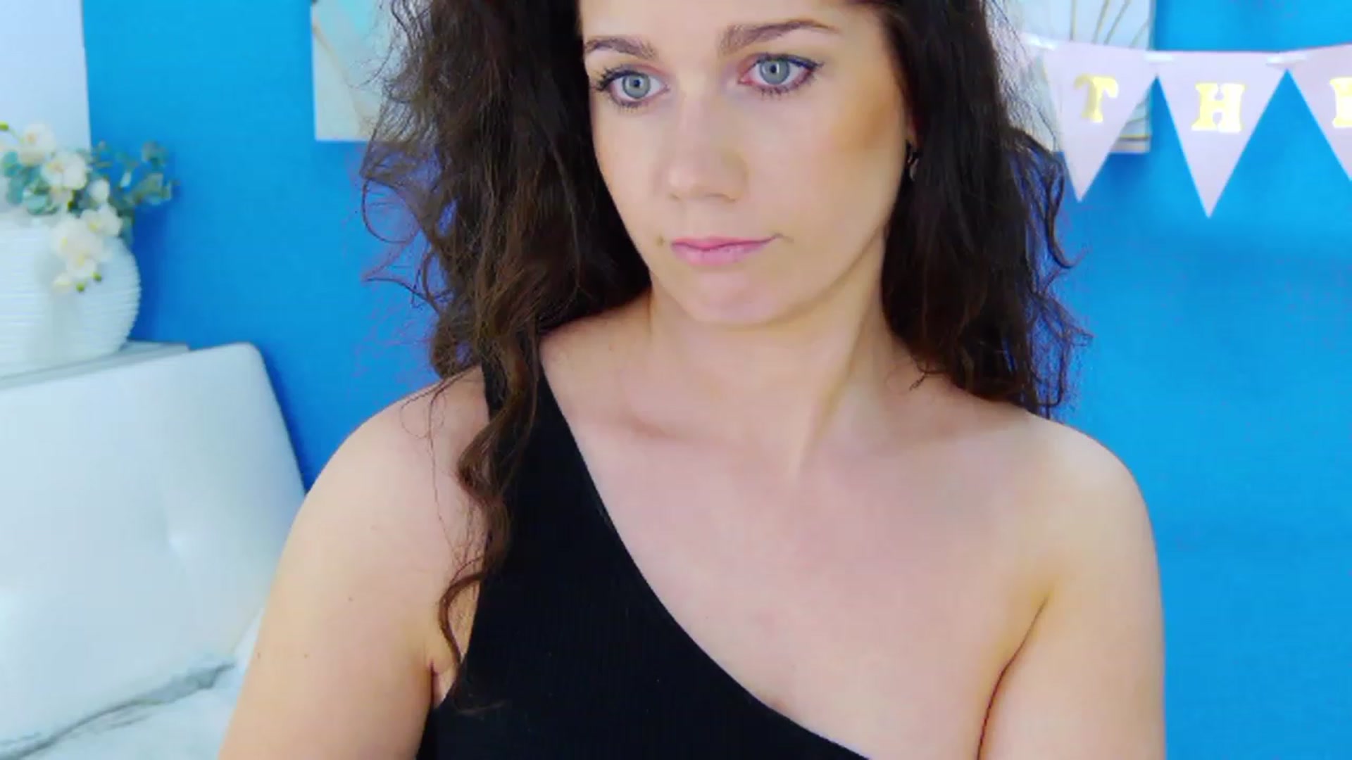 Gallery image thumbnail from BdaySquirrel's myfreecams stream on, 05/07/2023, 23:26 image 8 of 20