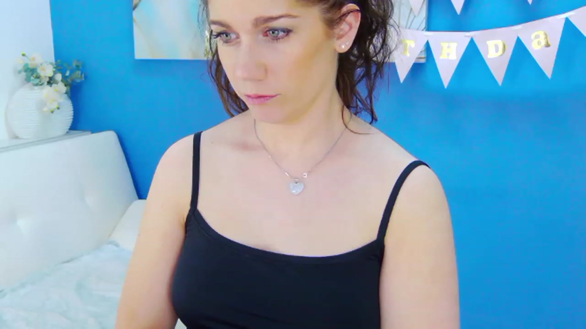 Gallery image thumbnail from BdaySquirrel's myfreecams stream on, 05/11/2023, 23:16 image 2 of 20