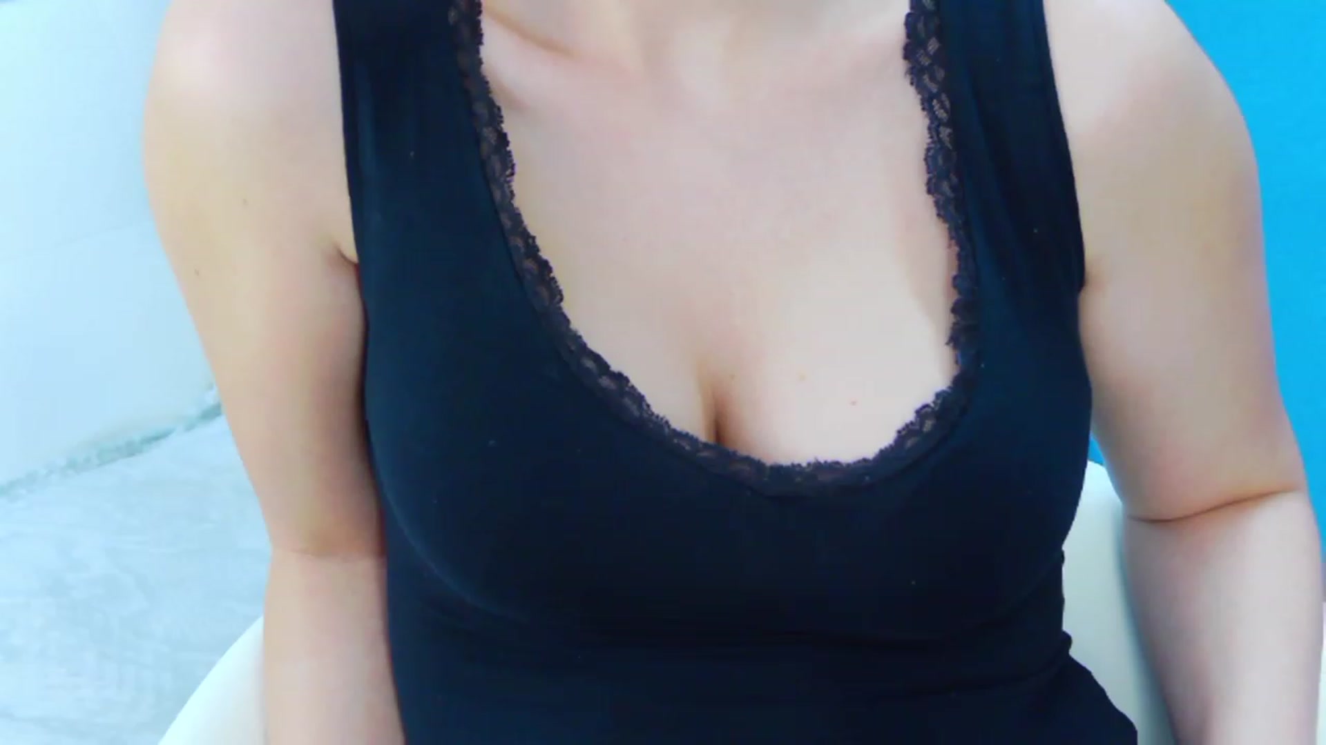 Gallery image thumbnail from BdaySquirrel's myfreecams stream on, 05/14/2023, 23:37 image 18 of 20