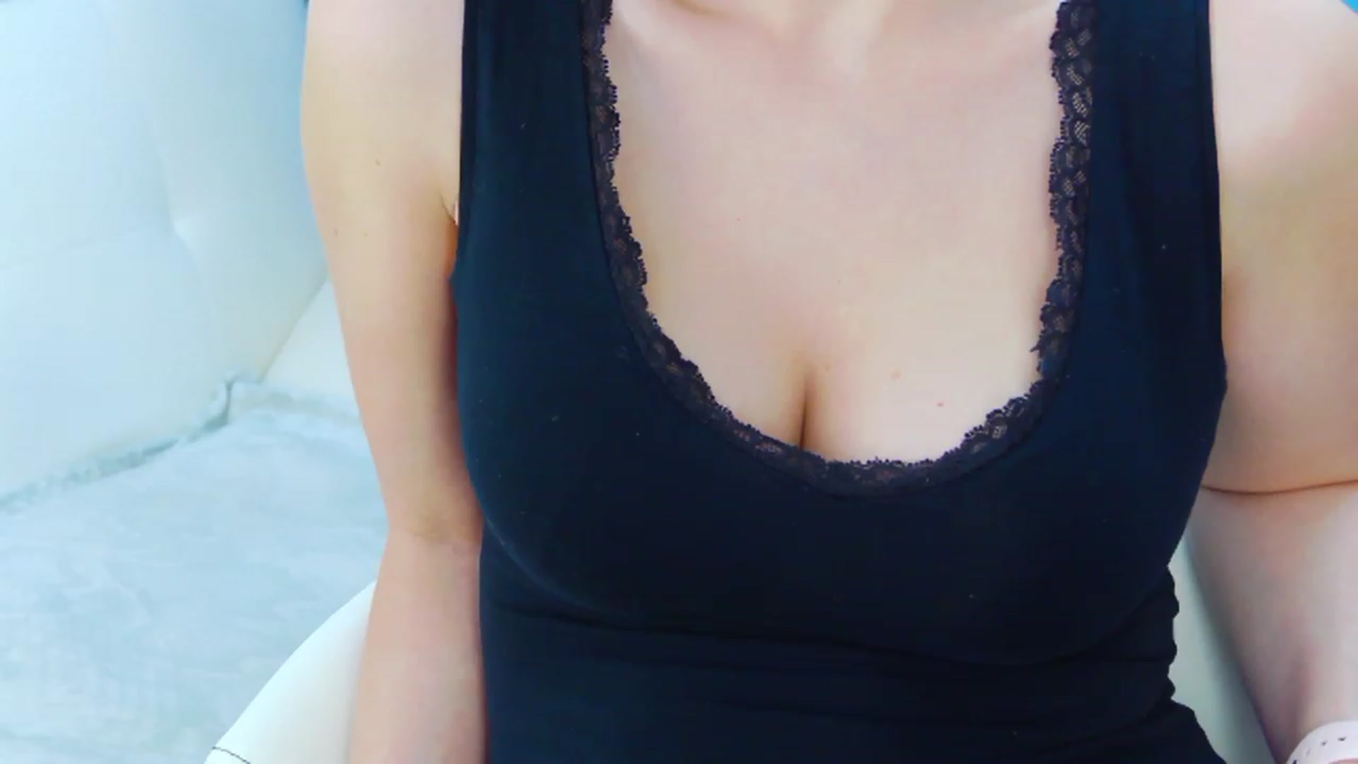 Gallery image thumbnail from BdaySquirrel's myfreecams stream on, 05/14/2023, 23:37 image 8 of 20