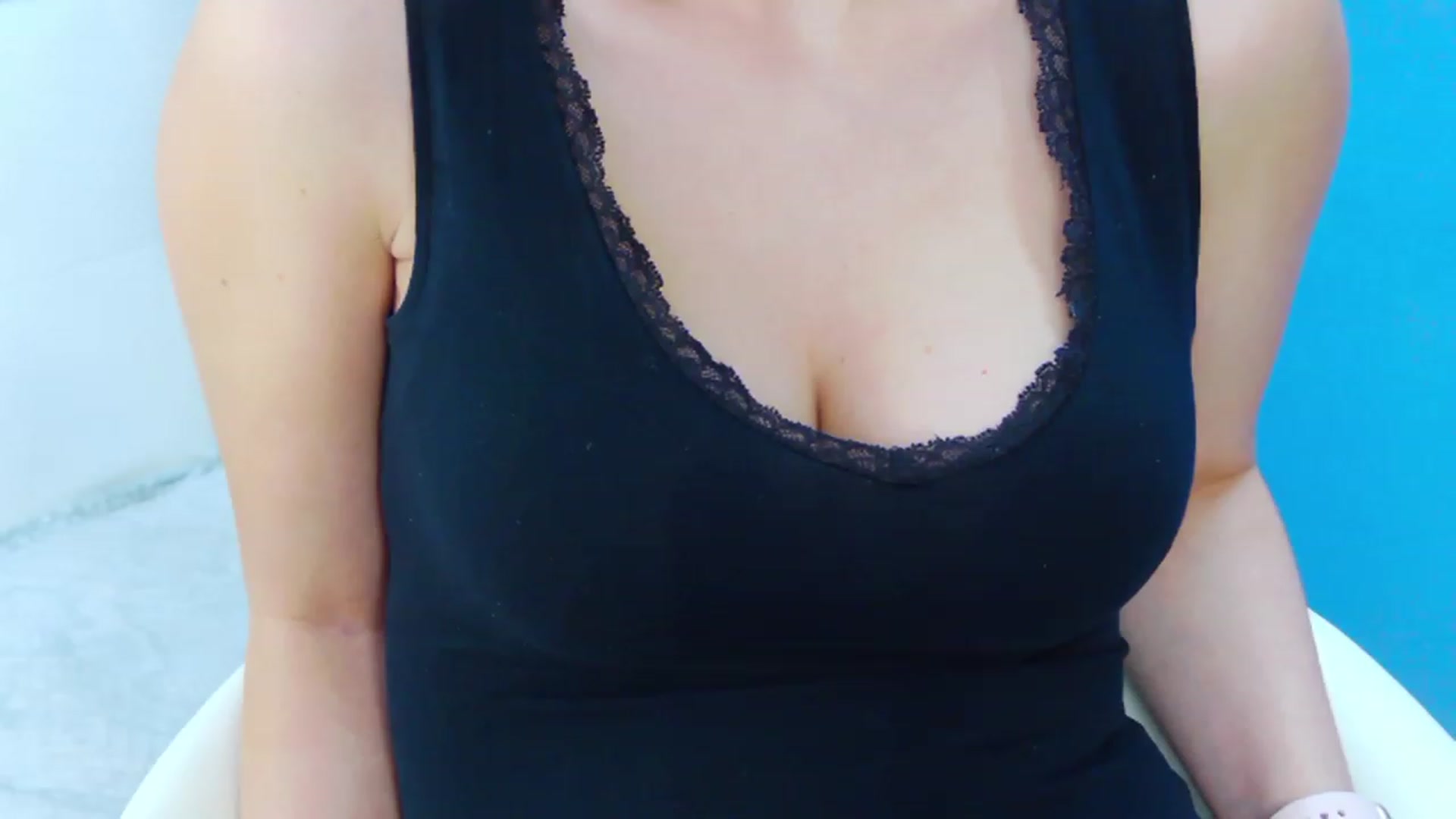 Gallery image thumbnail from BdaySquirrel's myfreecams stream on, 05/14/2023, 23:37 image 3 of 20