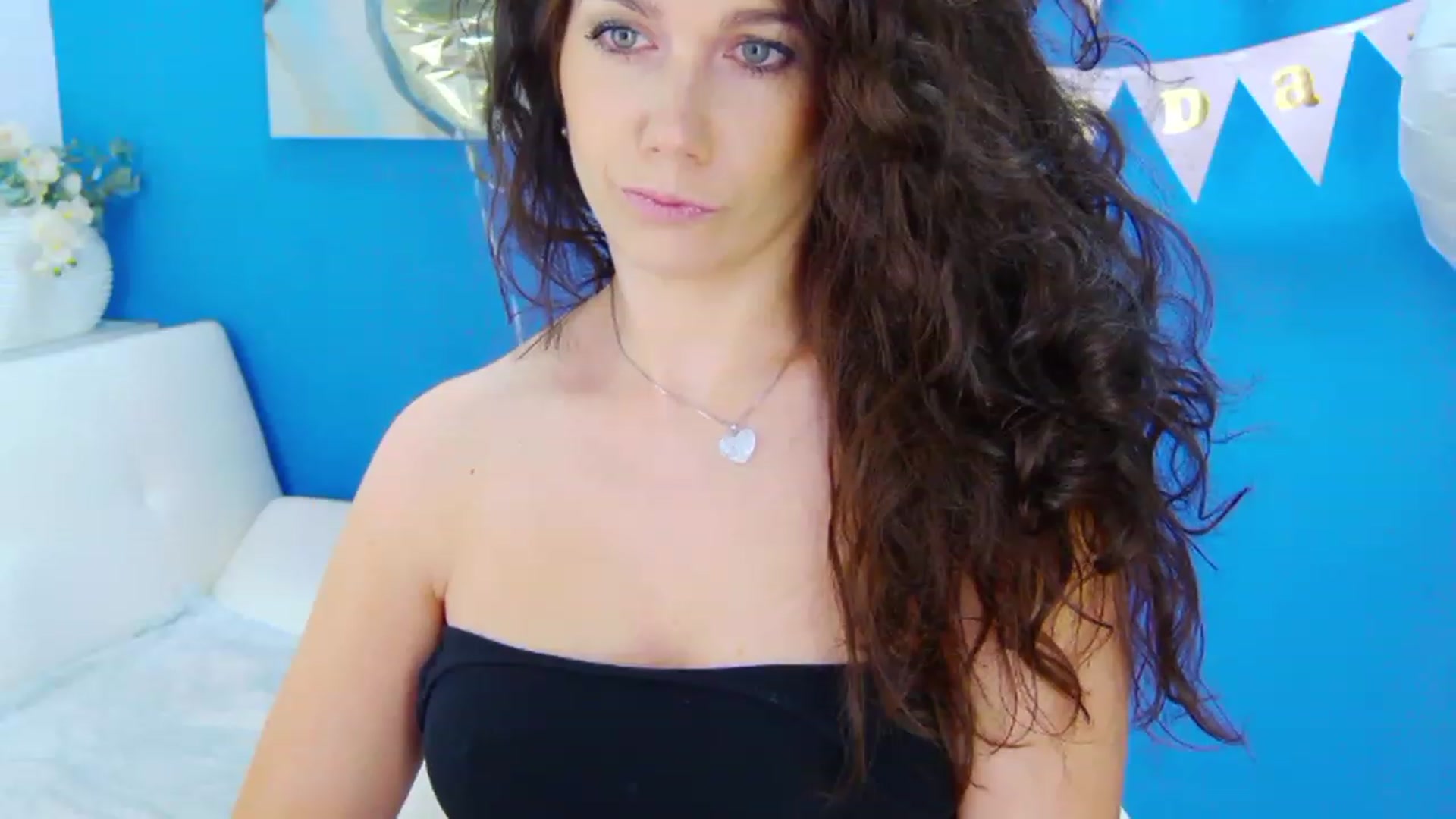 Gallery image thumbnail from BdaySquirrel's myfreecams stream on, 05/15/2023, 21:40 image 13 of 20