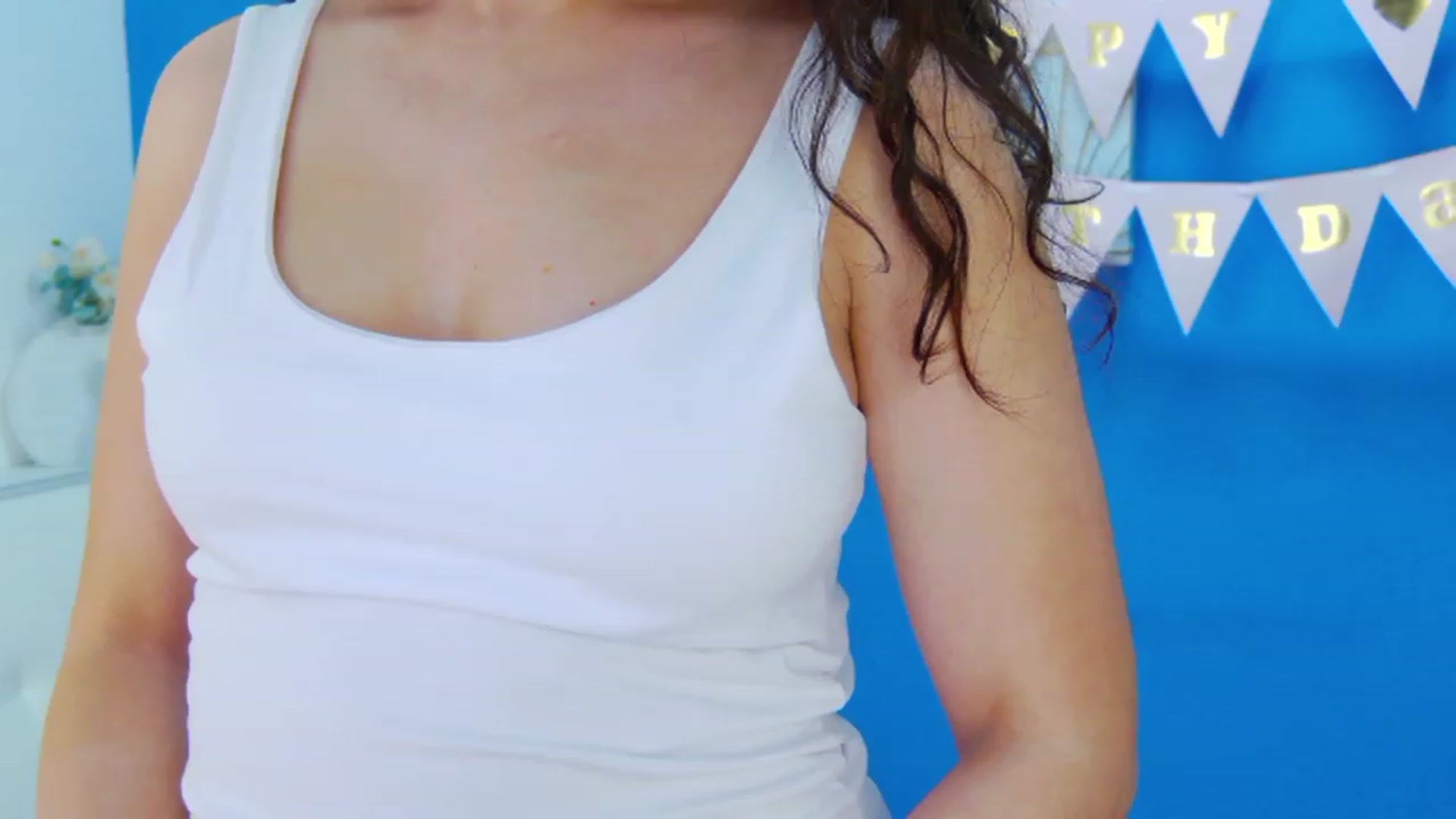 Gallery image thumbnail from BdaySquirrel's myfreecams stream on, 05/17/2023, 24:23 image 3 of 20