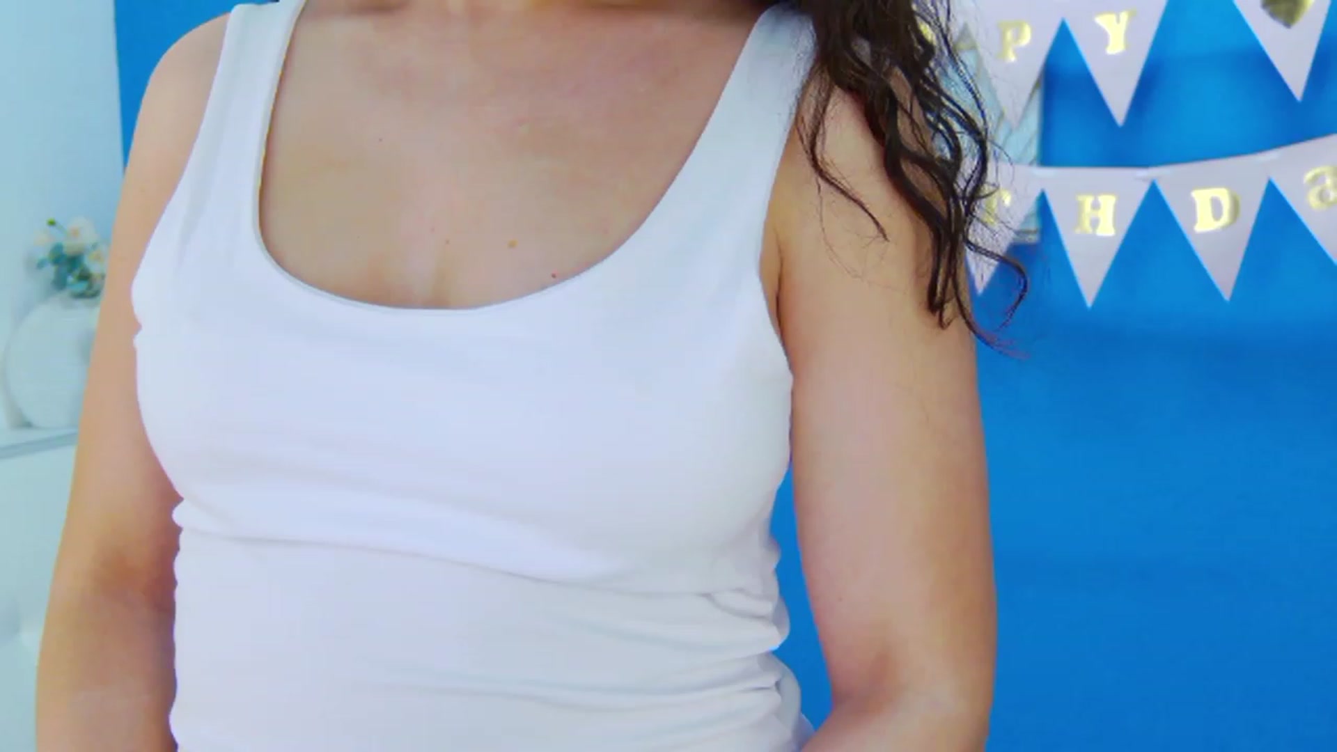 Gallery image thumbnail from BdaySquirrel's myfreecams stream on, 05/17/2023, 24:23 image 2 of 20