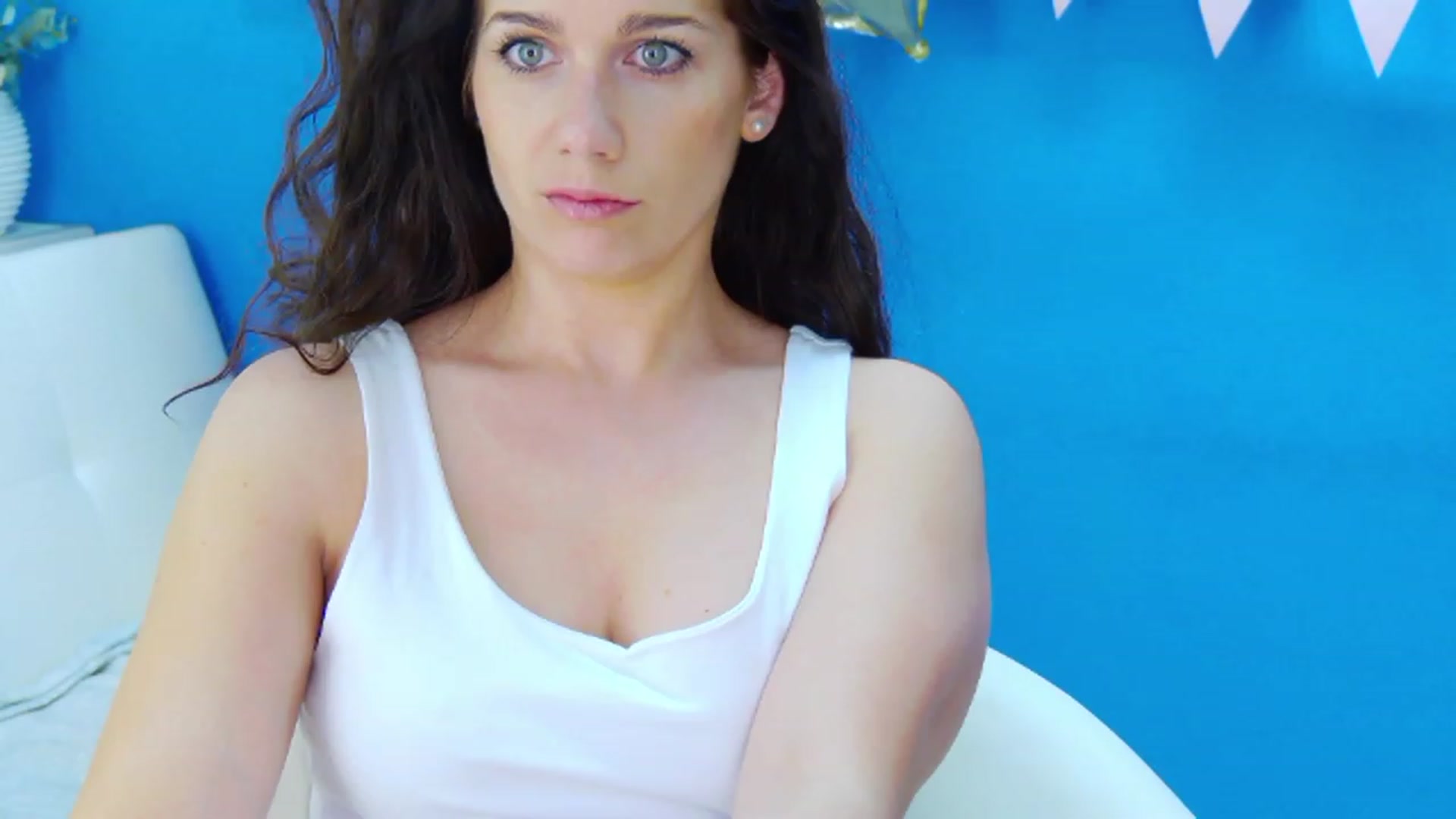 Gallery image thumbnail from BdaySquirrel's myfreecams stream on, 05/17/2023, 24:23 image 8 of 20