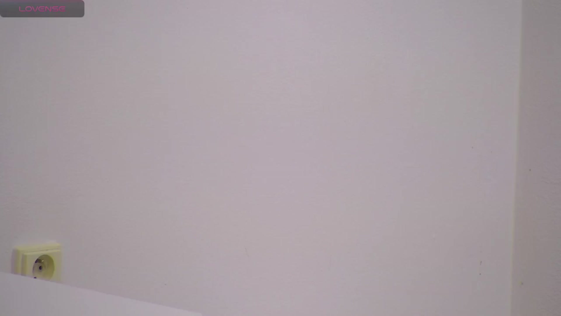 Gallery image thumbnail from BdaySquirrel's myfreecams stream on, 05/03/2024, 24:01 image 14 of 20