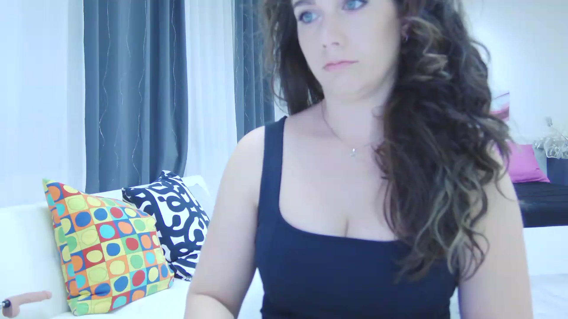 Gallery image thumbnail from BdaySquirrel's myfreecams stream on, 05/04/2025, 19:42 image 17 of 20