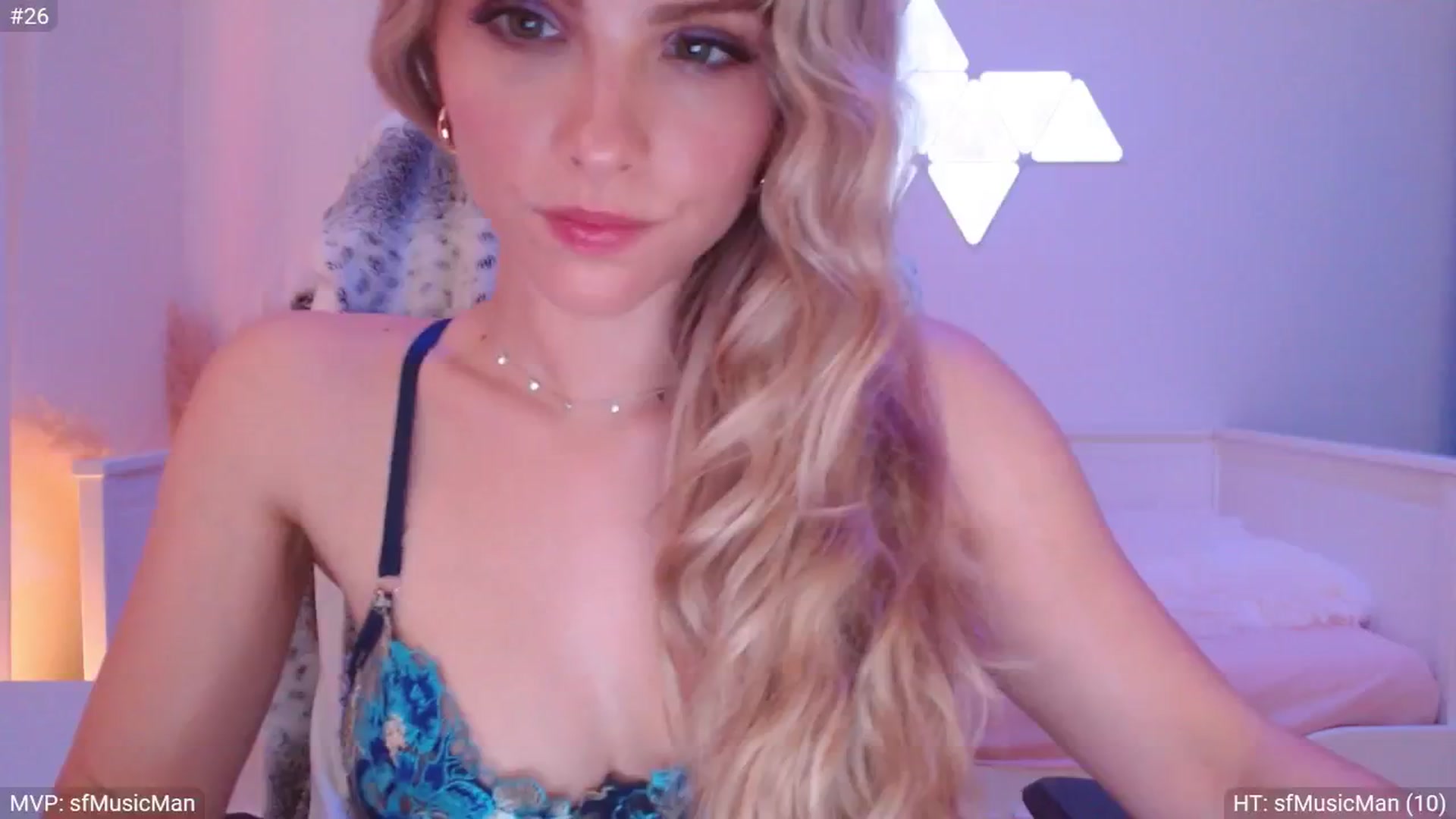 Gallery image thumbnail from BdayStacy's myfreecams stream on, 06/25/2024, 24:15 image 11 of 20