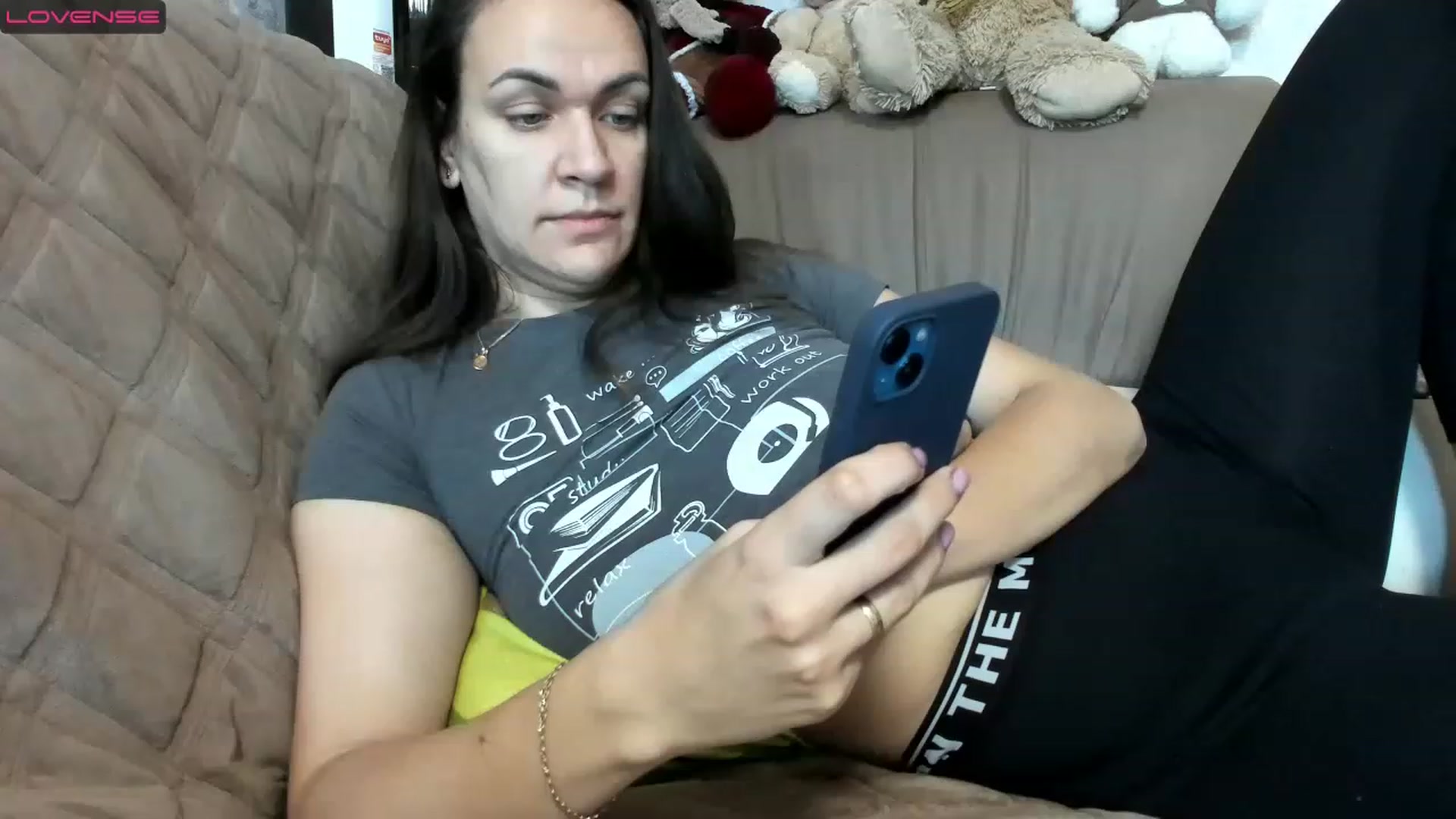 Gallery image thumbnail from BdaySweetVik's myfreecams stream on, 12/04/2022, 10:37 image 5 of 20