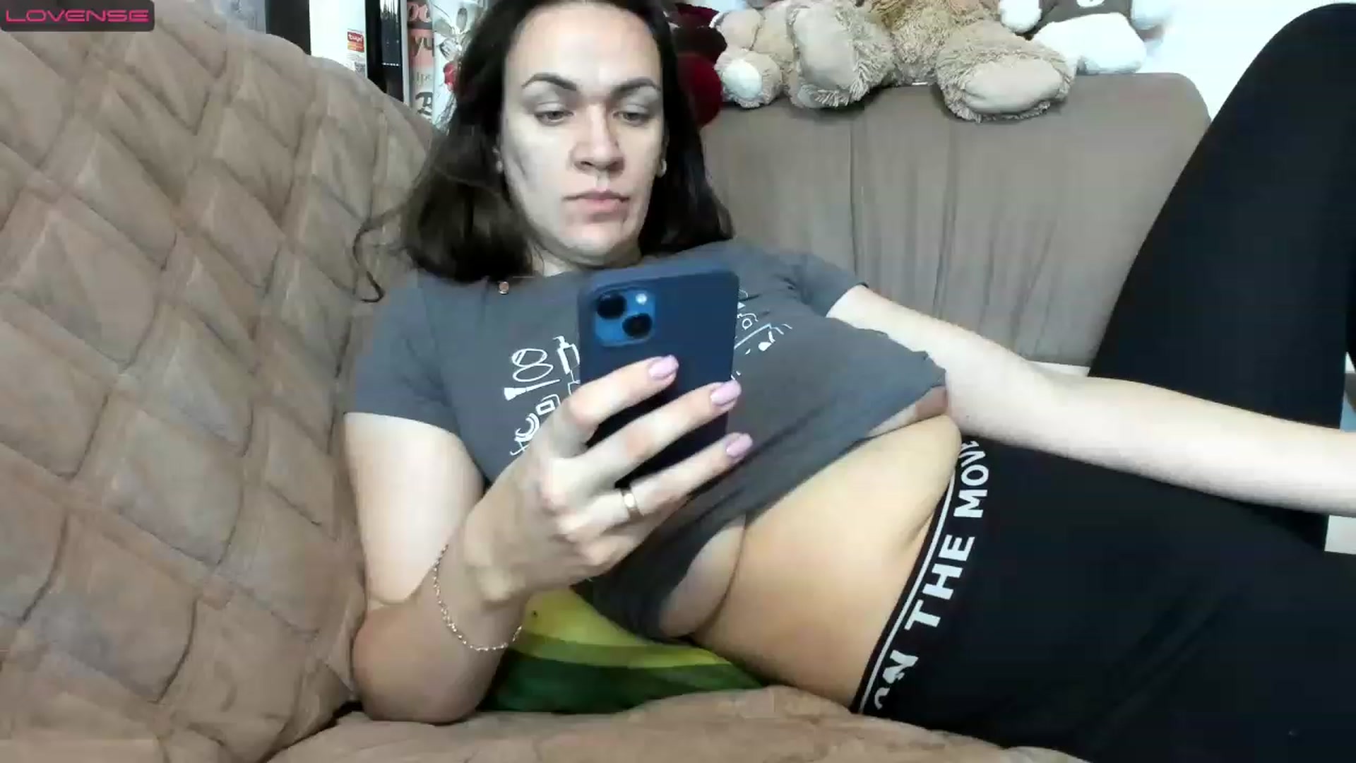 Gallery image thumbnail from BdaySweetVik's myfreecams stream on, 12/04/2022, 10:37 image 18 of 20