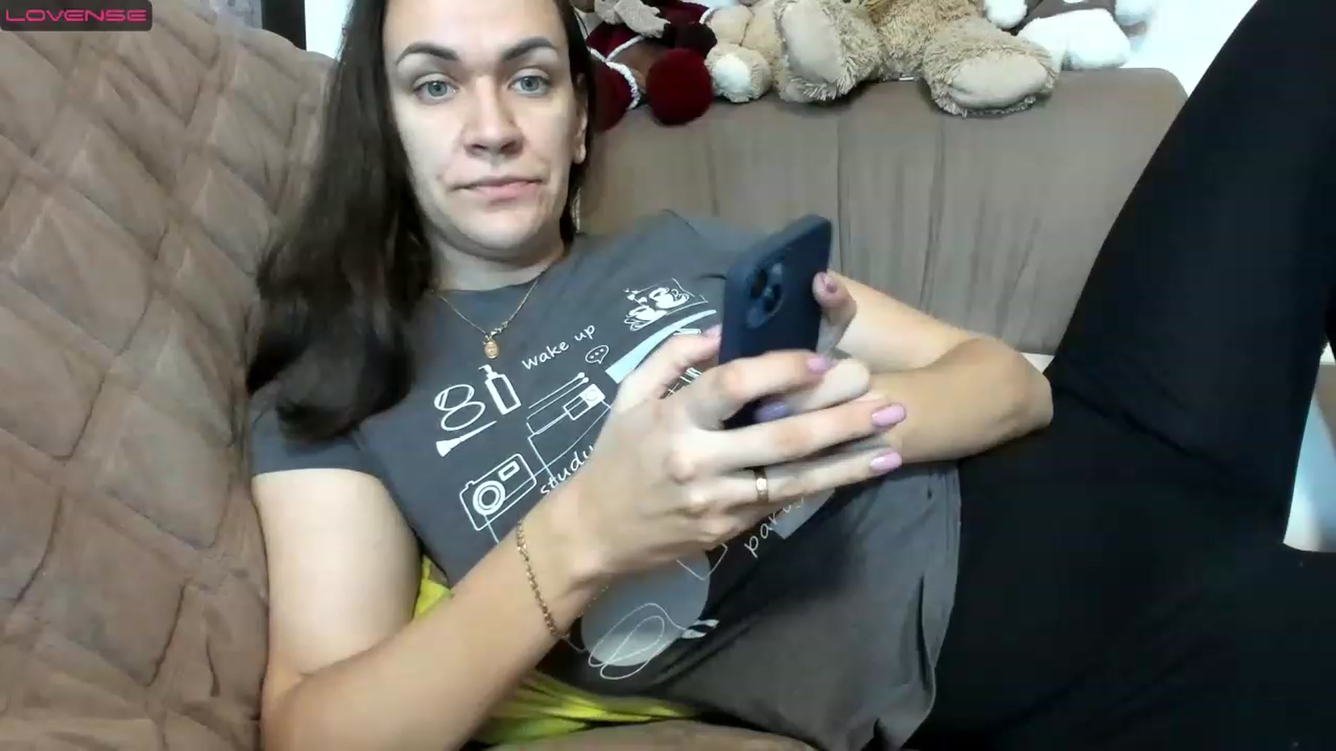 Gallery image thumbnail from BdaySweetVik's myfreecams stream on, 12/04/2022, 10:37 image 1 of 20