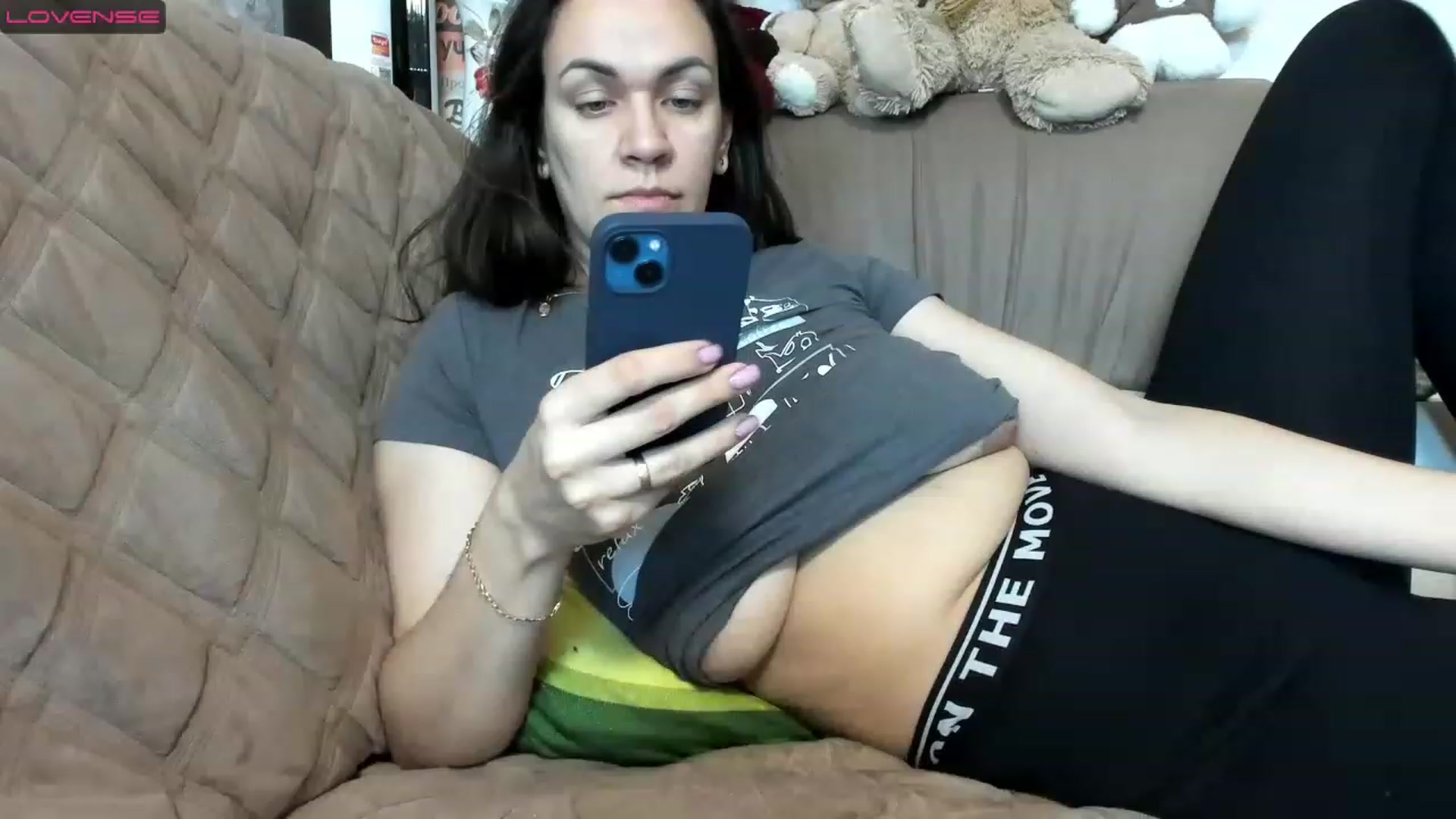 Gallery image thumbnail from BdaySweetVik's myfreecams stream on, 12/04/2022, 10:37 image 16 of 20