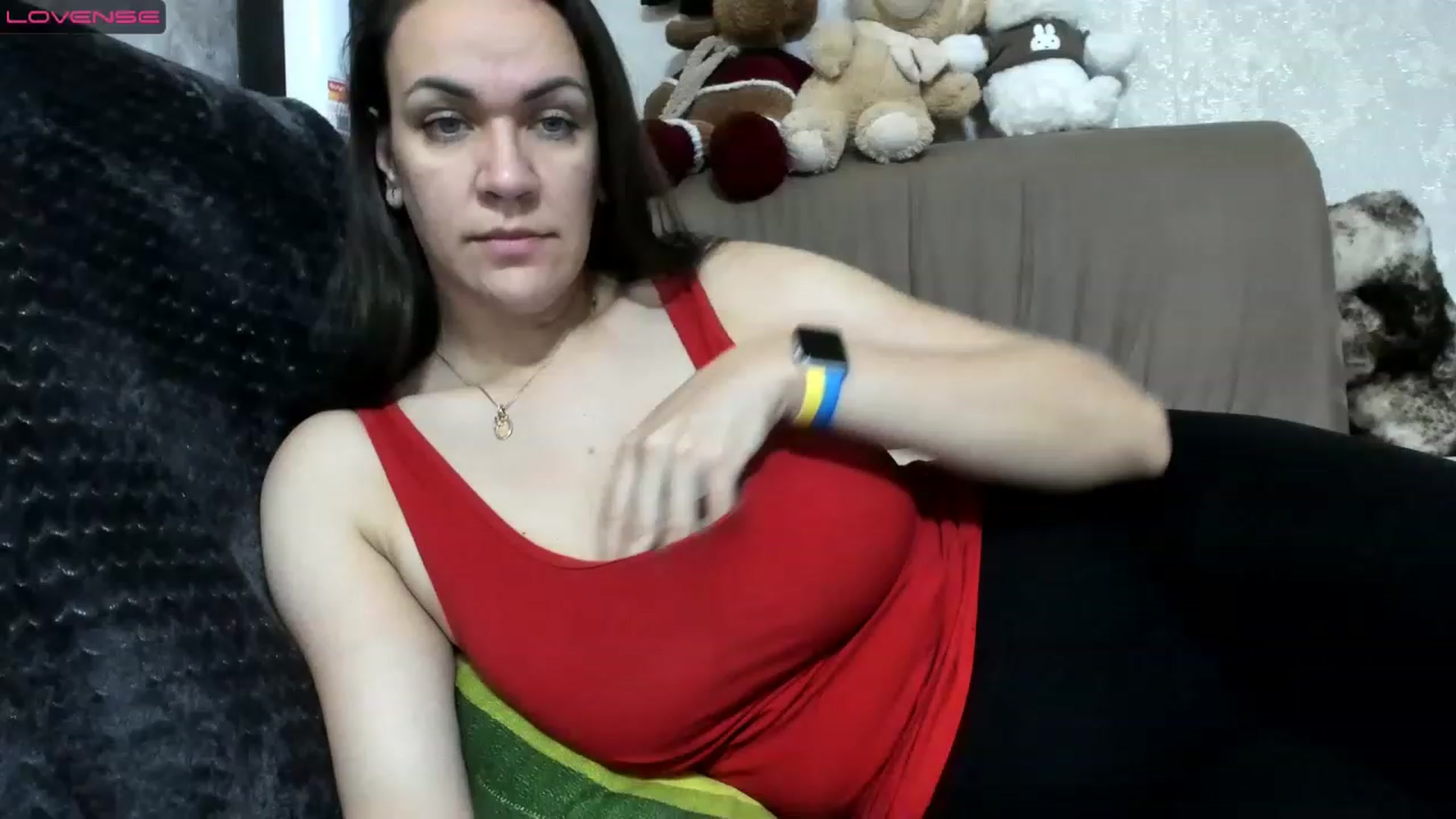Gallery image thumbnail from BdaySweetVik's myfreecams stream on, 12/22/2022, 20:34 image 2 of 20