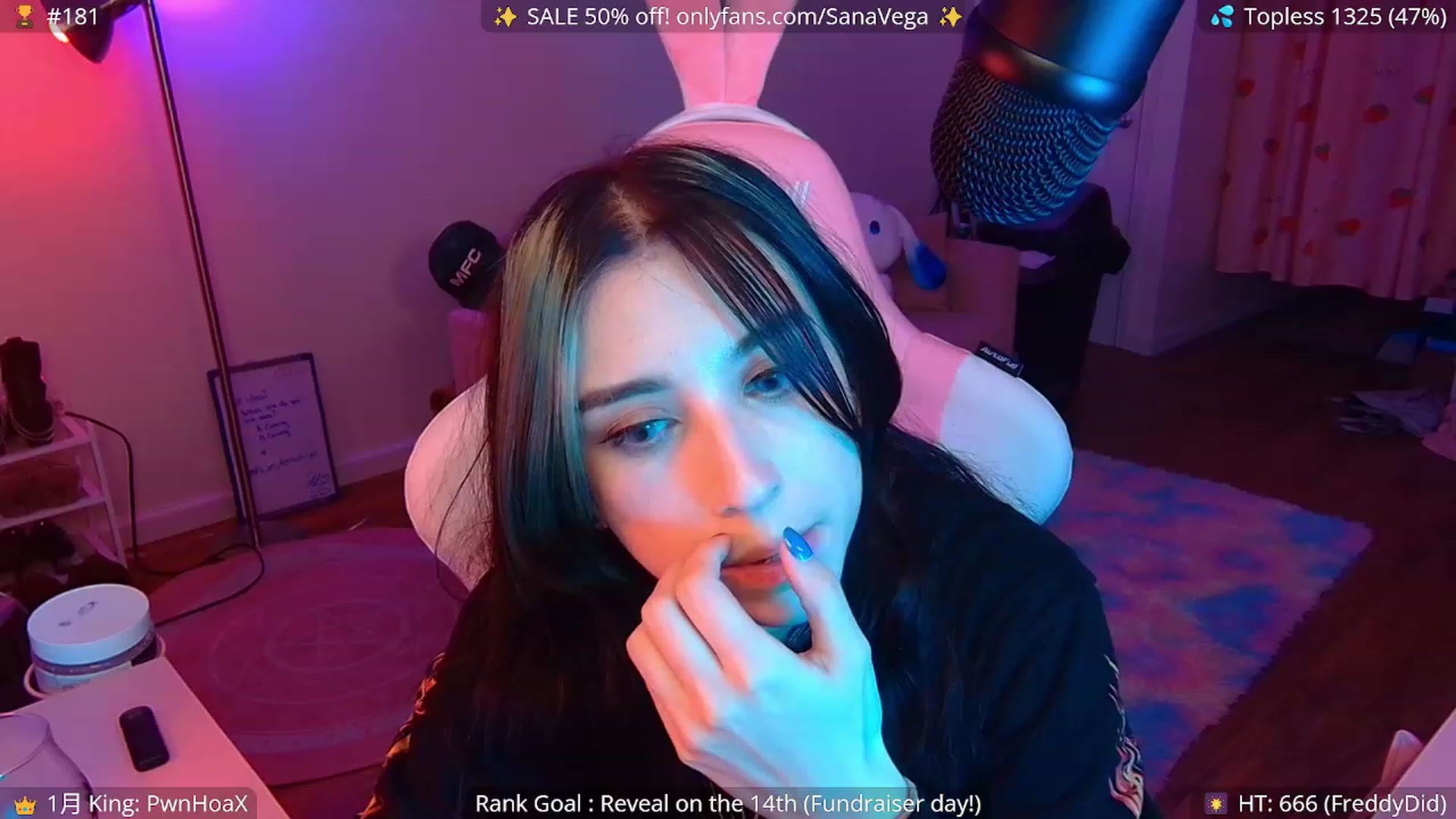 Gallery image thumbnail from BdayUkiyo's myfreecams stream on, 01/10/2023, 04:22 image 12 of 20