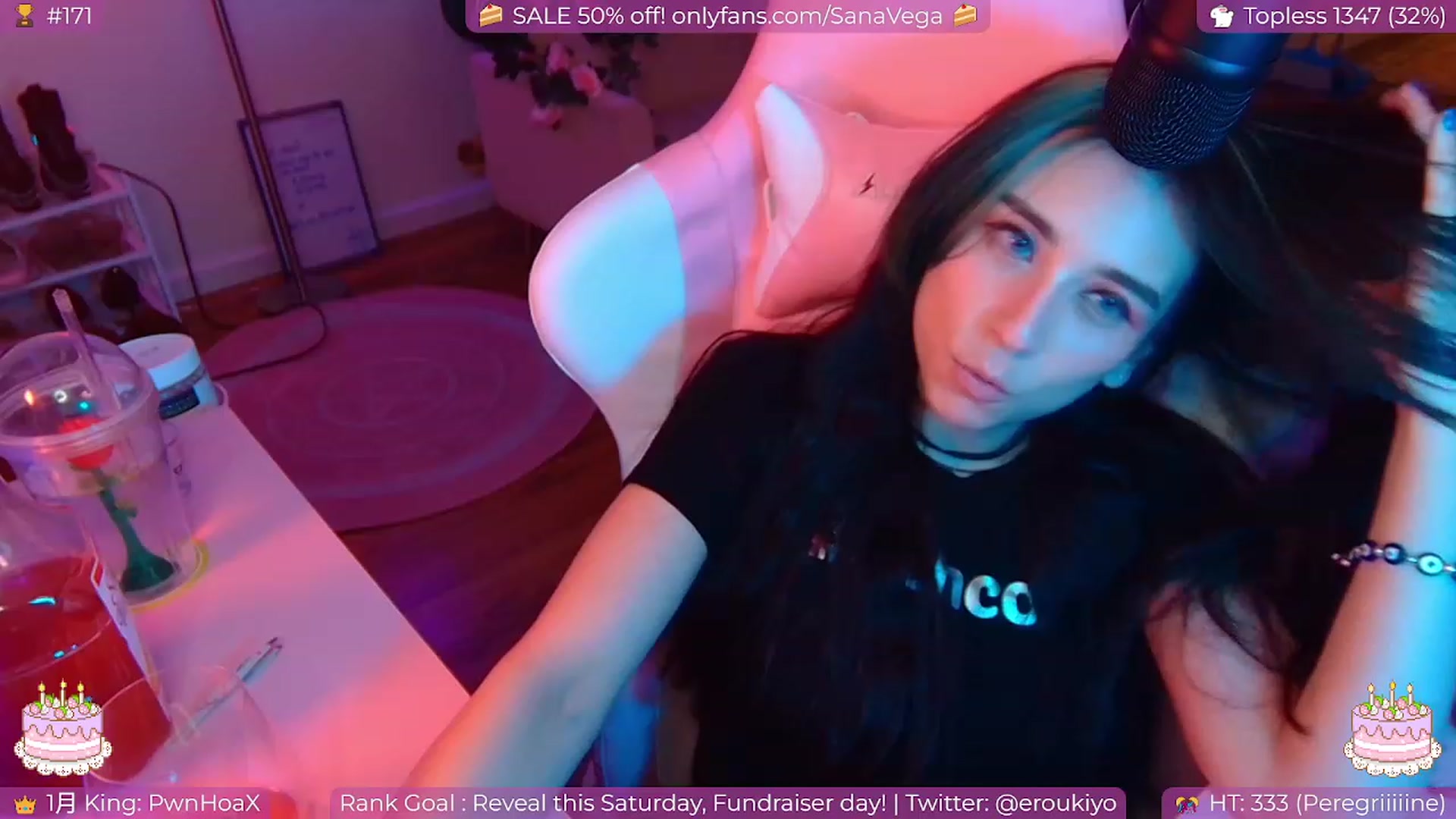 Gallery image thumbnail from BdayUkiyo's myfreecams stream on, 01/11/2023, 03:51 image 9 of 20