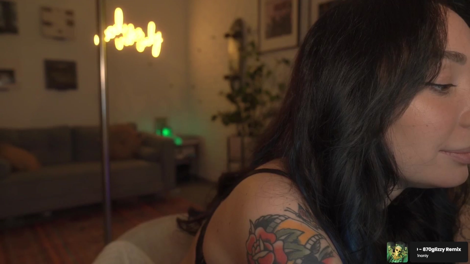 Gallery image thumbnail from BdayVibes's myfreecams stream on, 02/06/2026, 24:01 image 3 of 20