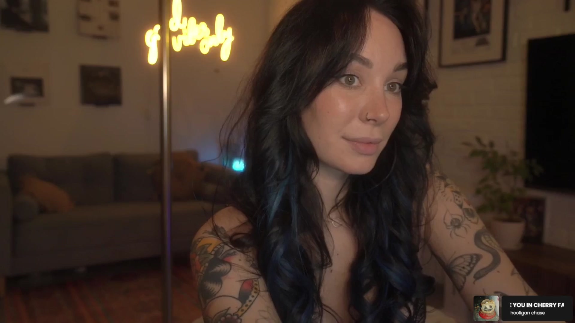 Gallery image thumbnail from BdayVibes's myfreecams stream on, 02/06/2026, 24:01 image 15 of 20