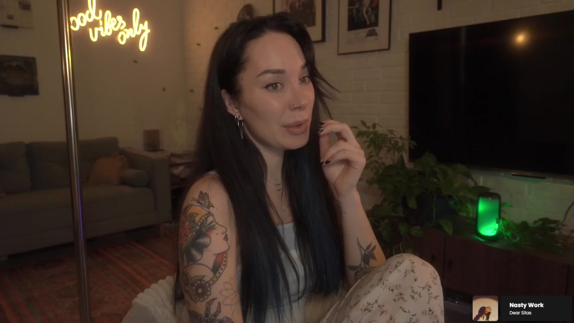 Gallery image thumbnail from BdayVibes's myfreecams stream on, 02/11/2026, 03:26 image 19 of 20