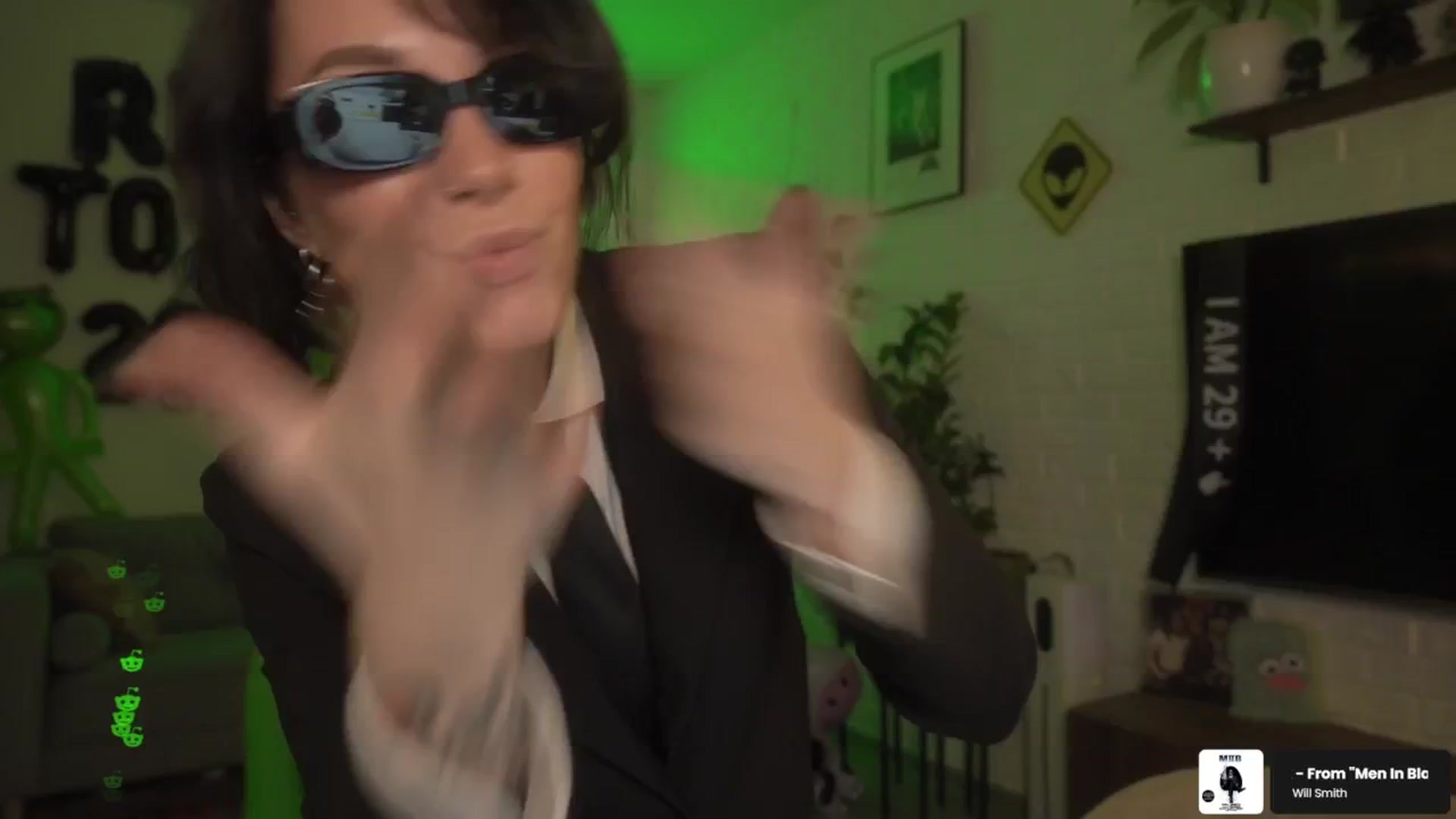 Gallery image thumbnail from BdayVibes's myfreecams stream on, 02/21/2026, 24:01 image 1 of 20